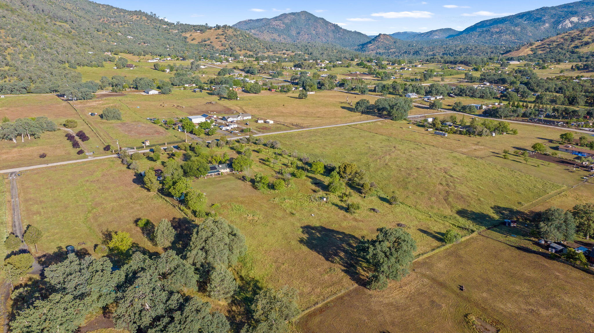 29478 Fallen Oak Rd, Tollhouse, CA 93667