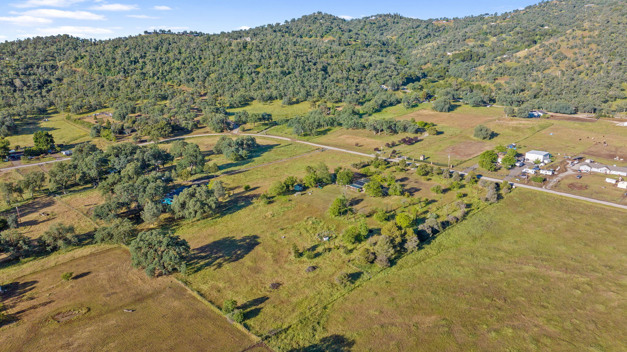 29478 Fallen Oak Rd, Tollhouse, CA 93667