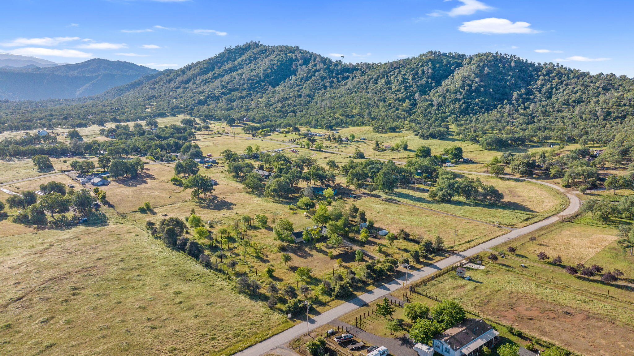 29478 Fallen Oak Rd, Tollhouse, CA 93667