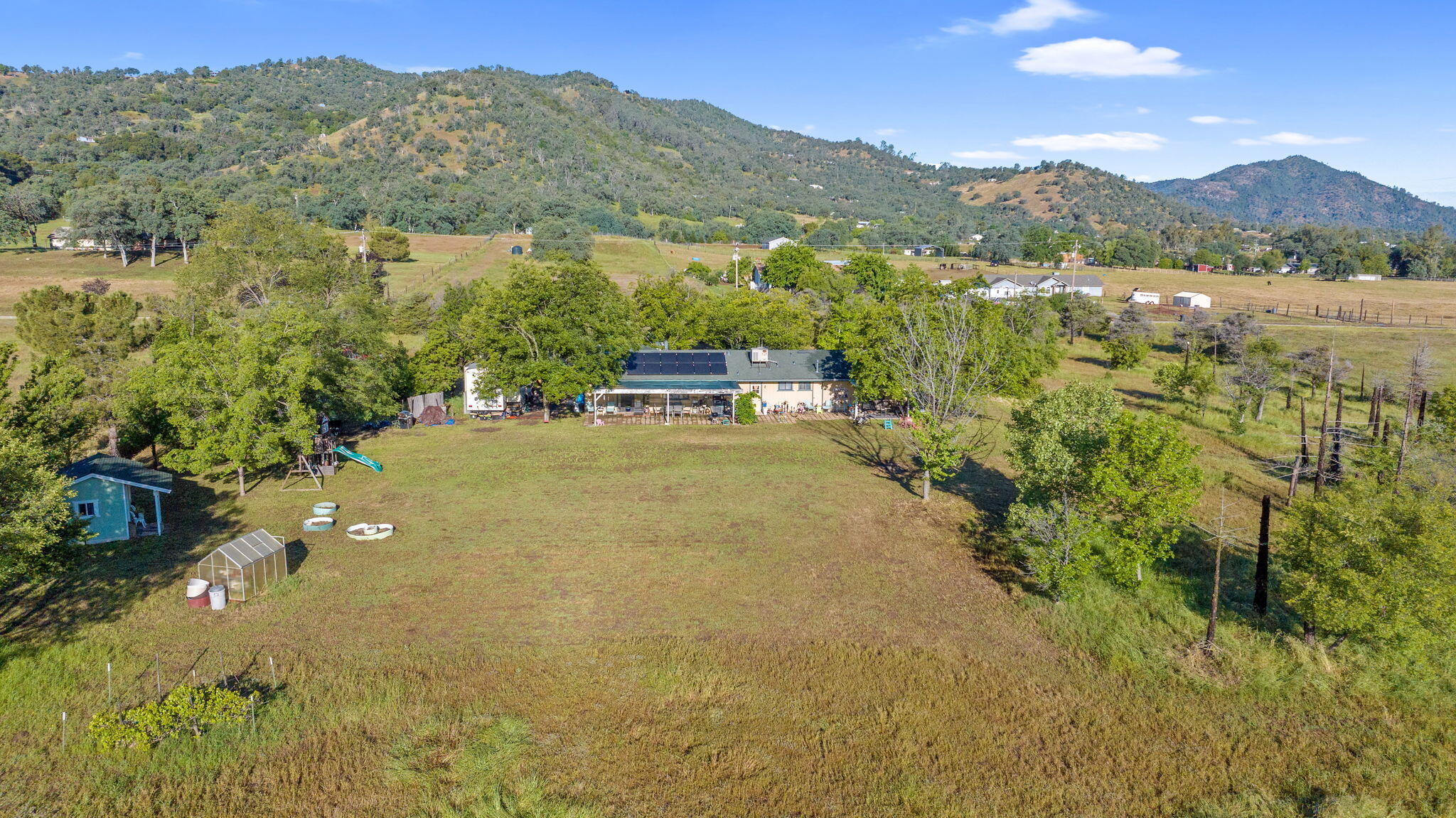 29478 Fallen Oak Rd, Tollhouse, CA 93667