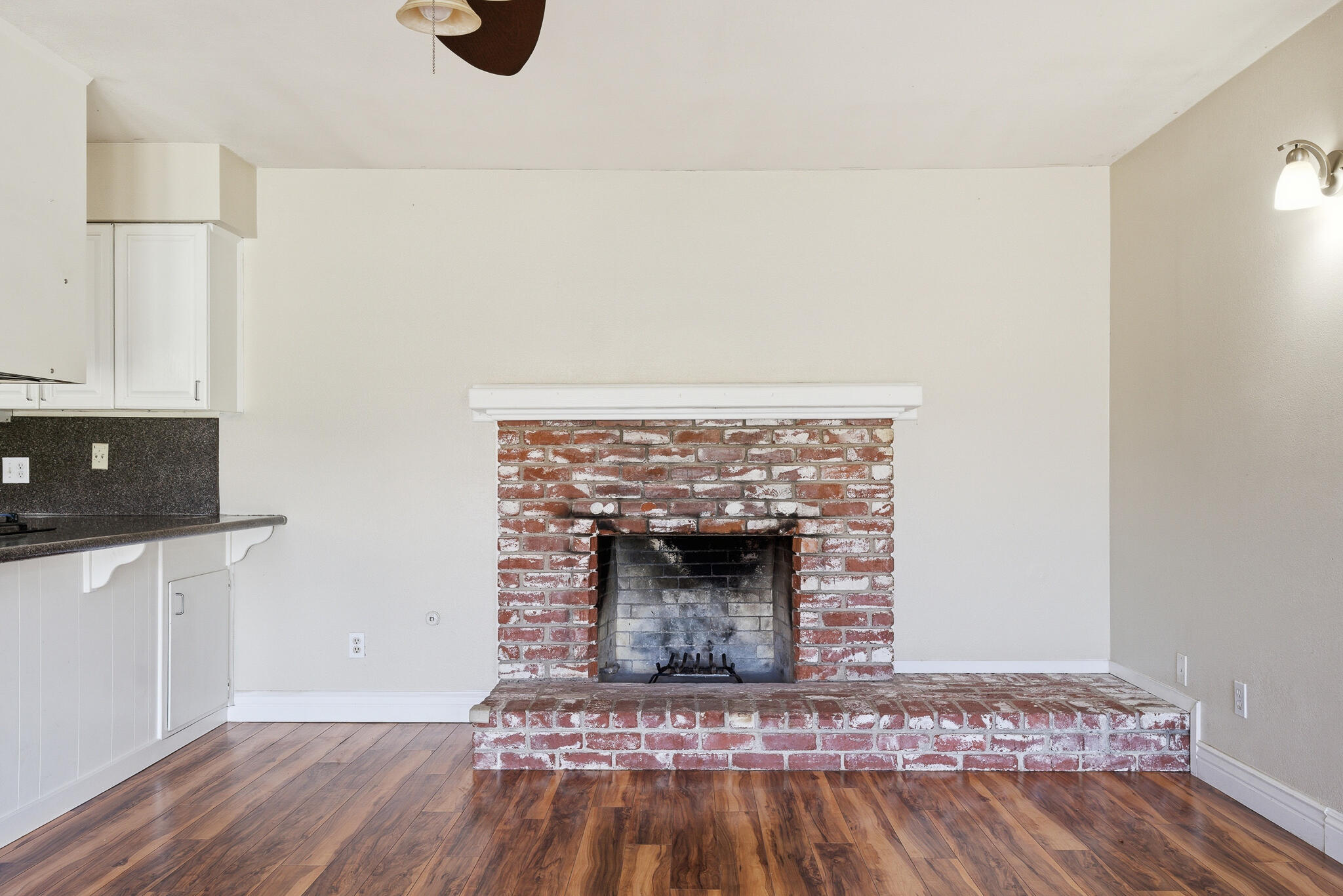 1550 Lowery St, Porterville, CA 93257