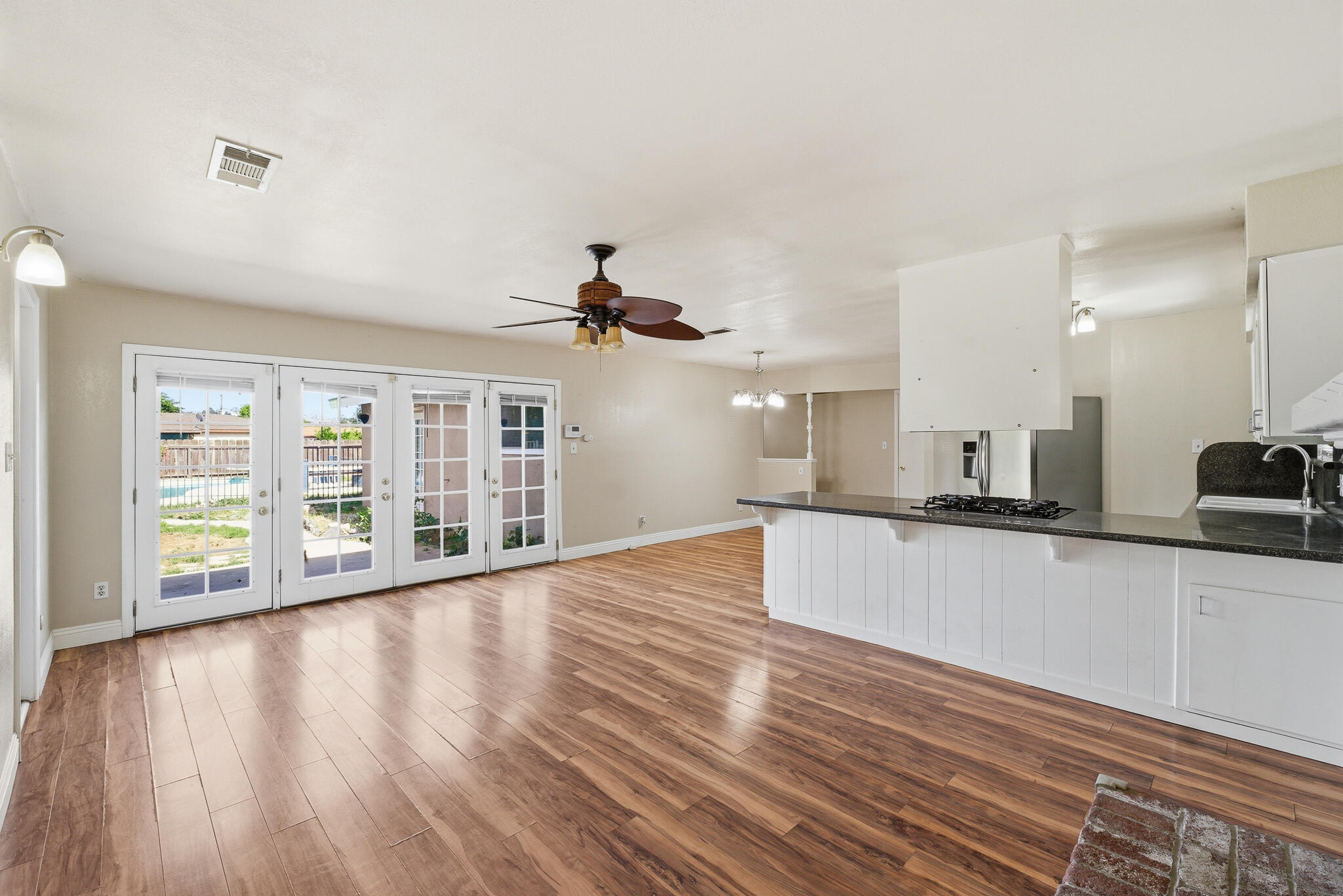 1550 Lowery St, Porterville, CA 93257