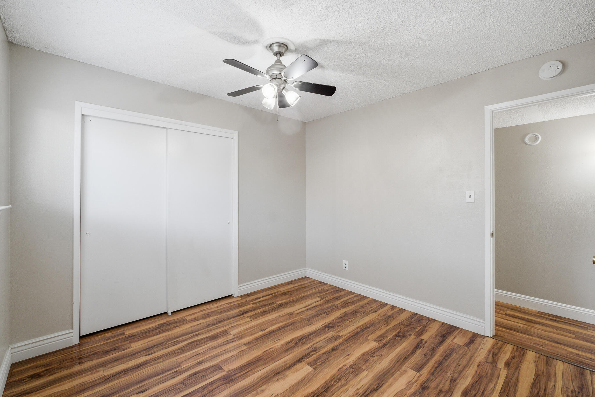 1550 Lowery St, Porterville, CA 93257