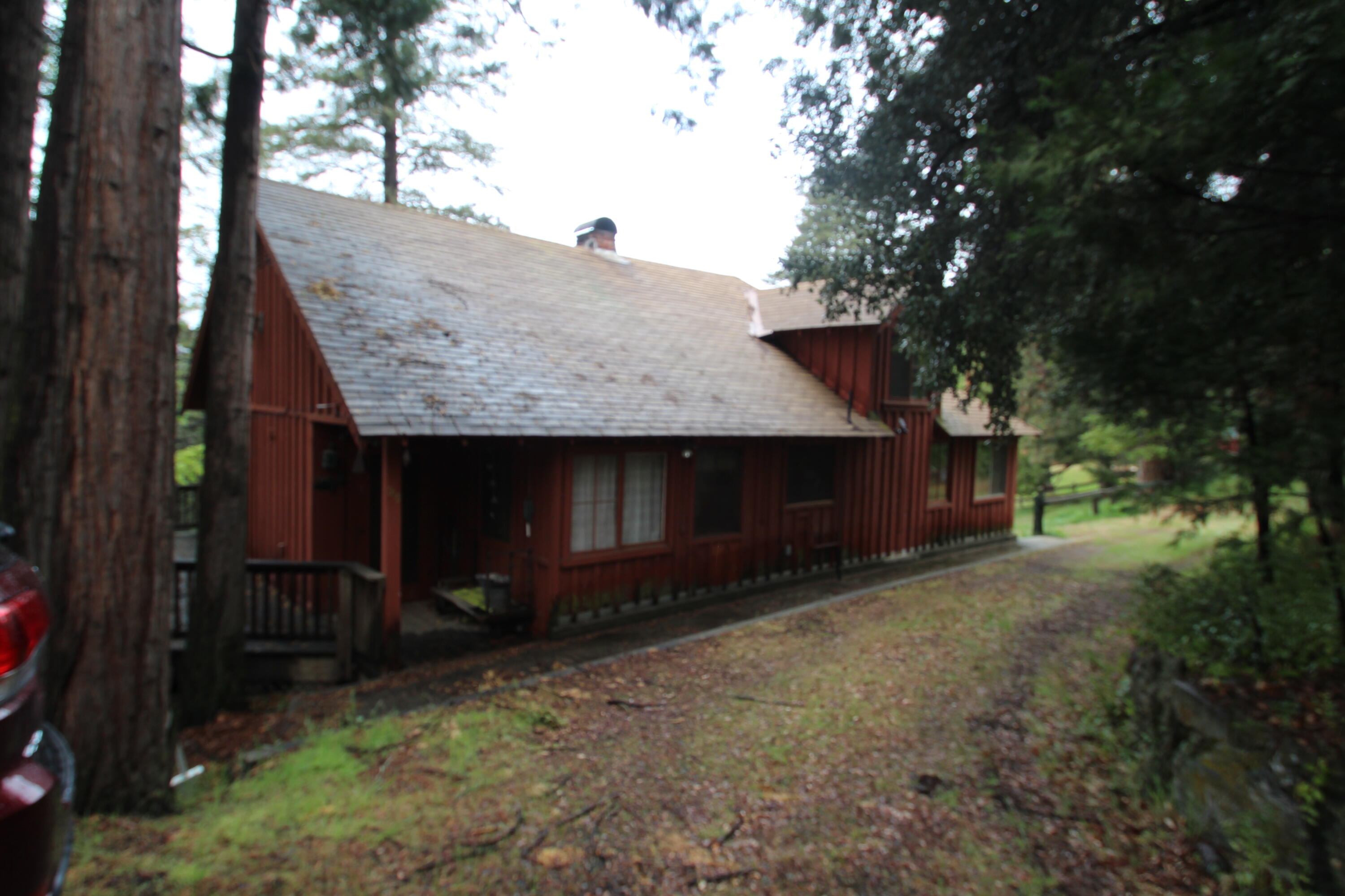 315 Grandview Dr, Springville, CA 93265