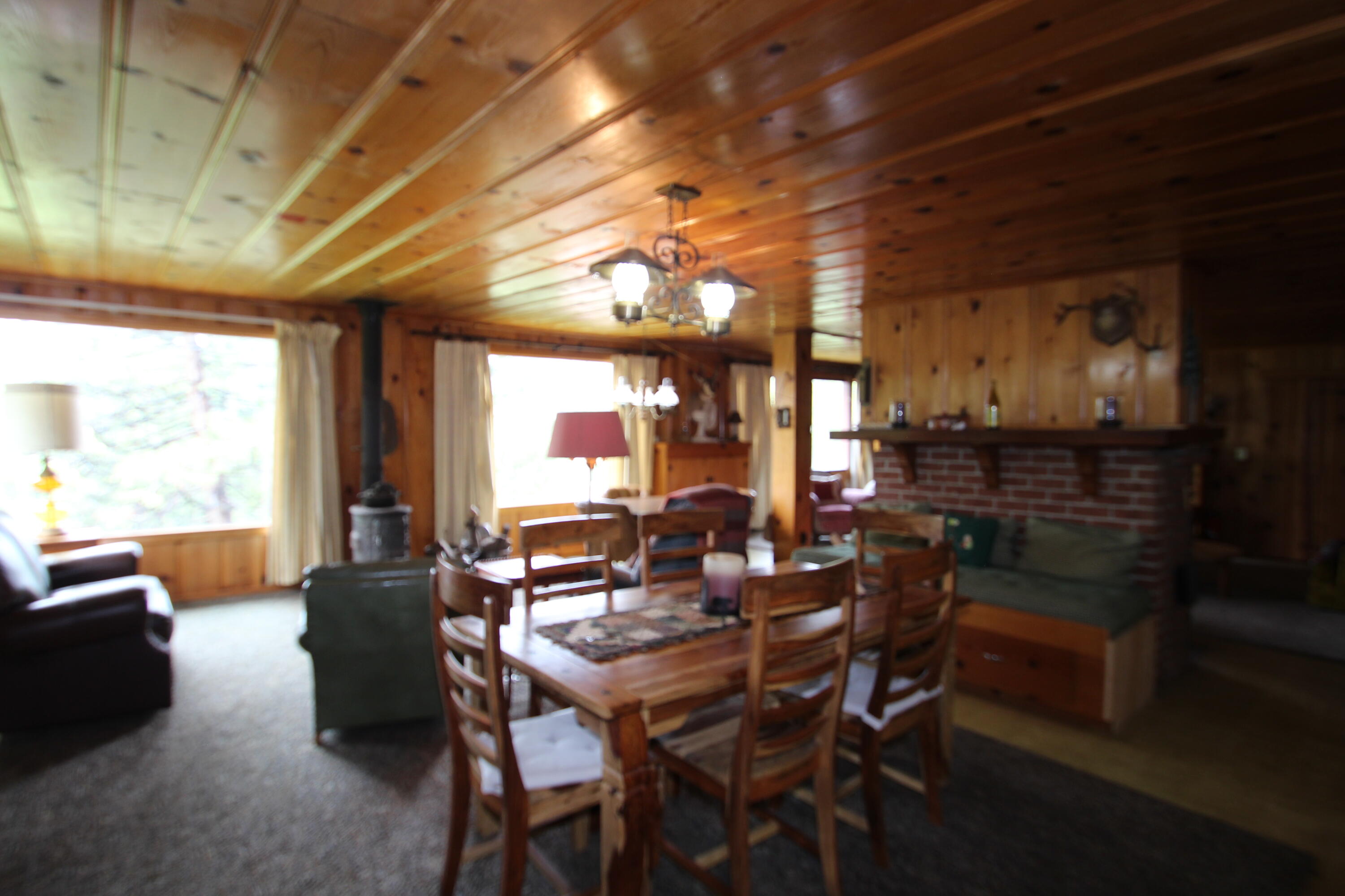 315 Grandview Dr, Springville, CA 93265