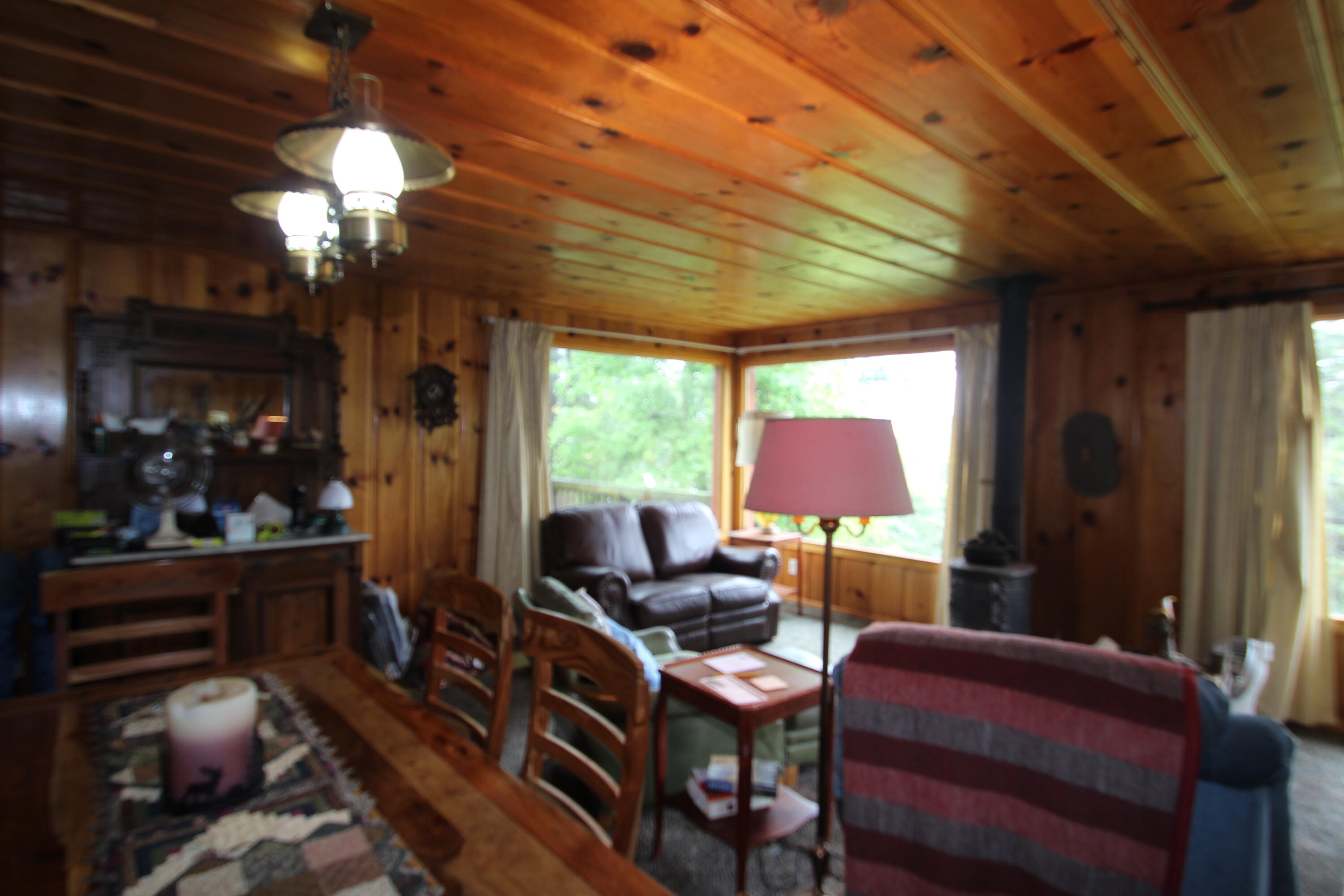 315 Grandview Dr, Springville, CA 93265