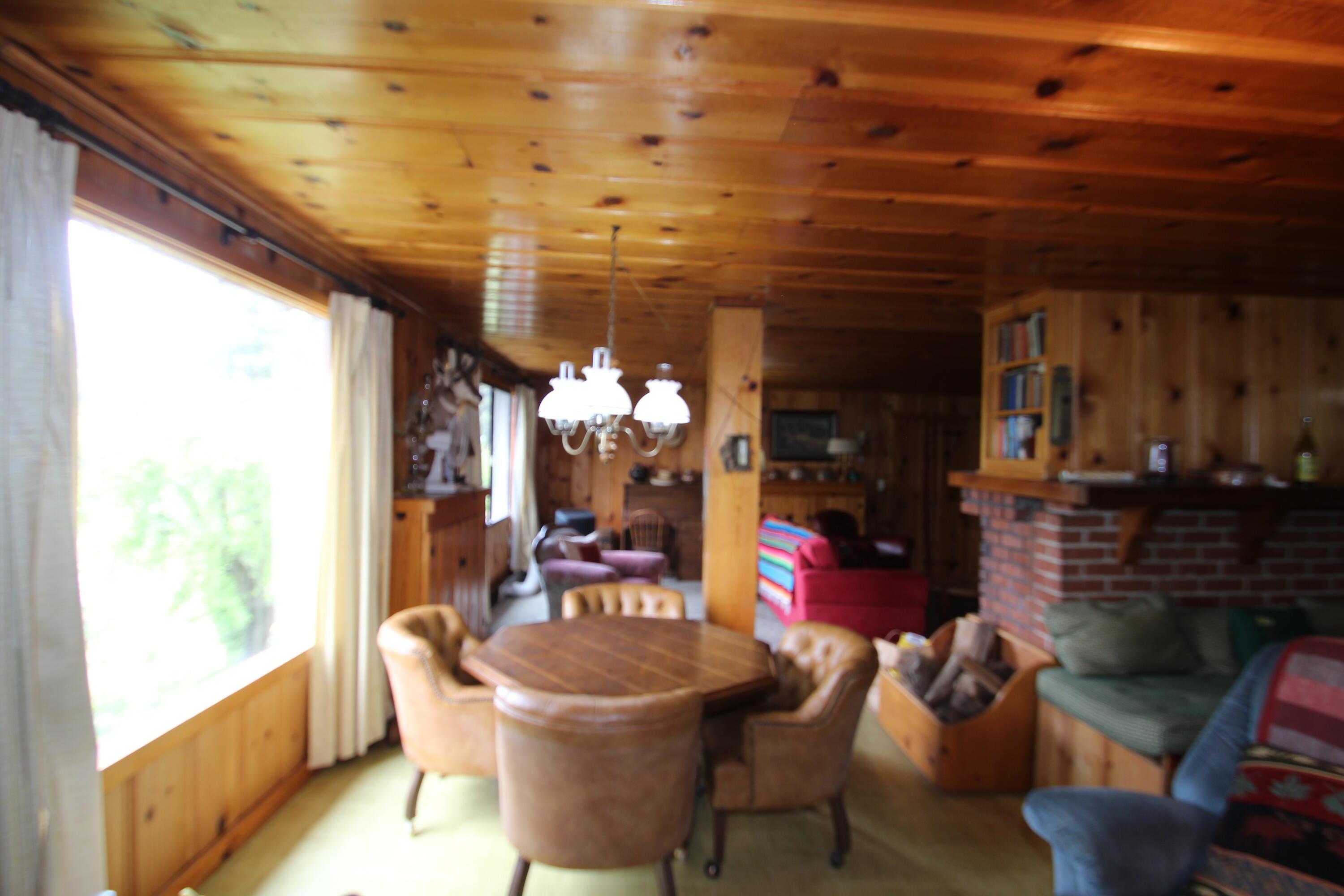 315 Grandview Dr, Springville, CA 93265