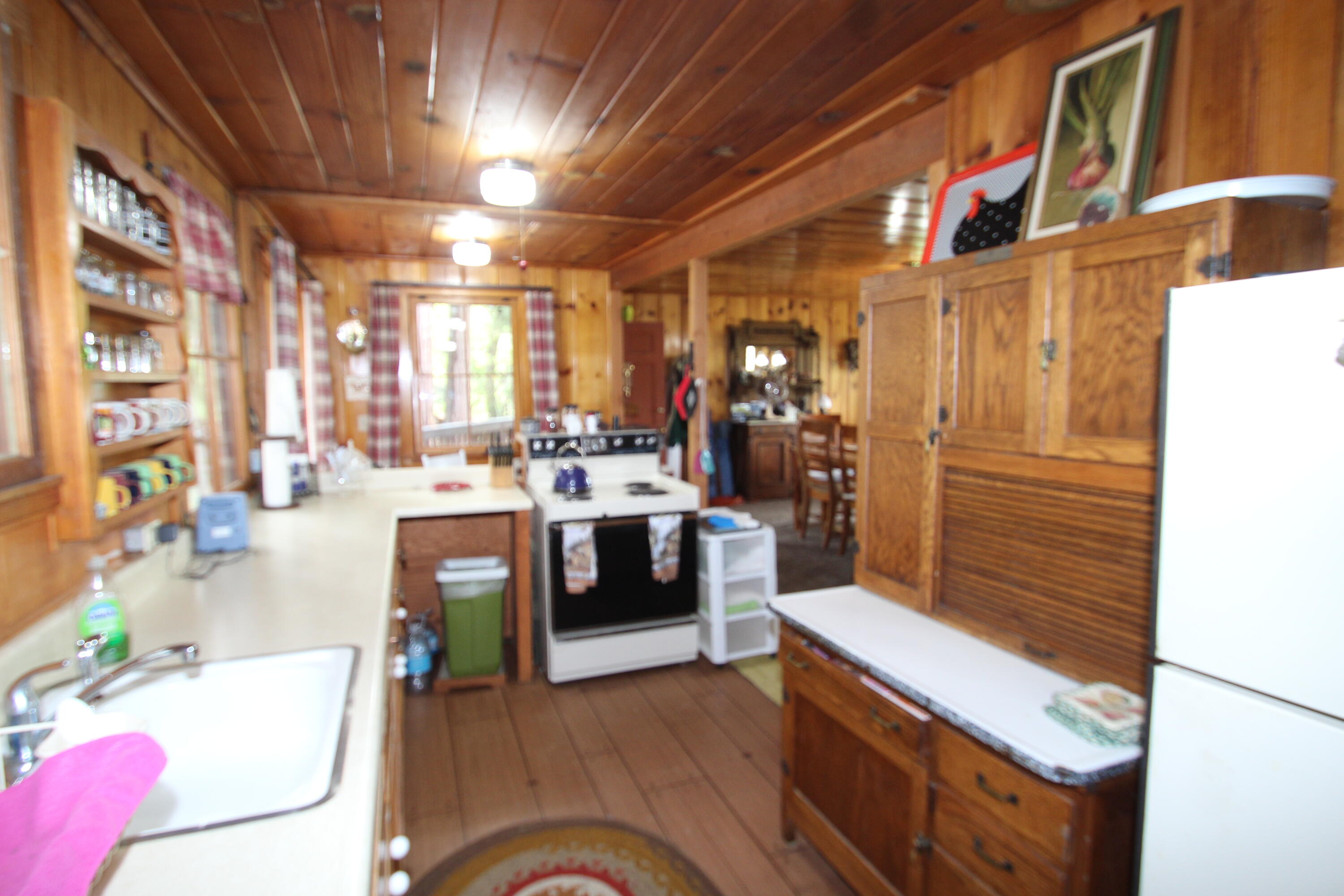 315 Grandview Dr, Springville, CA 93265