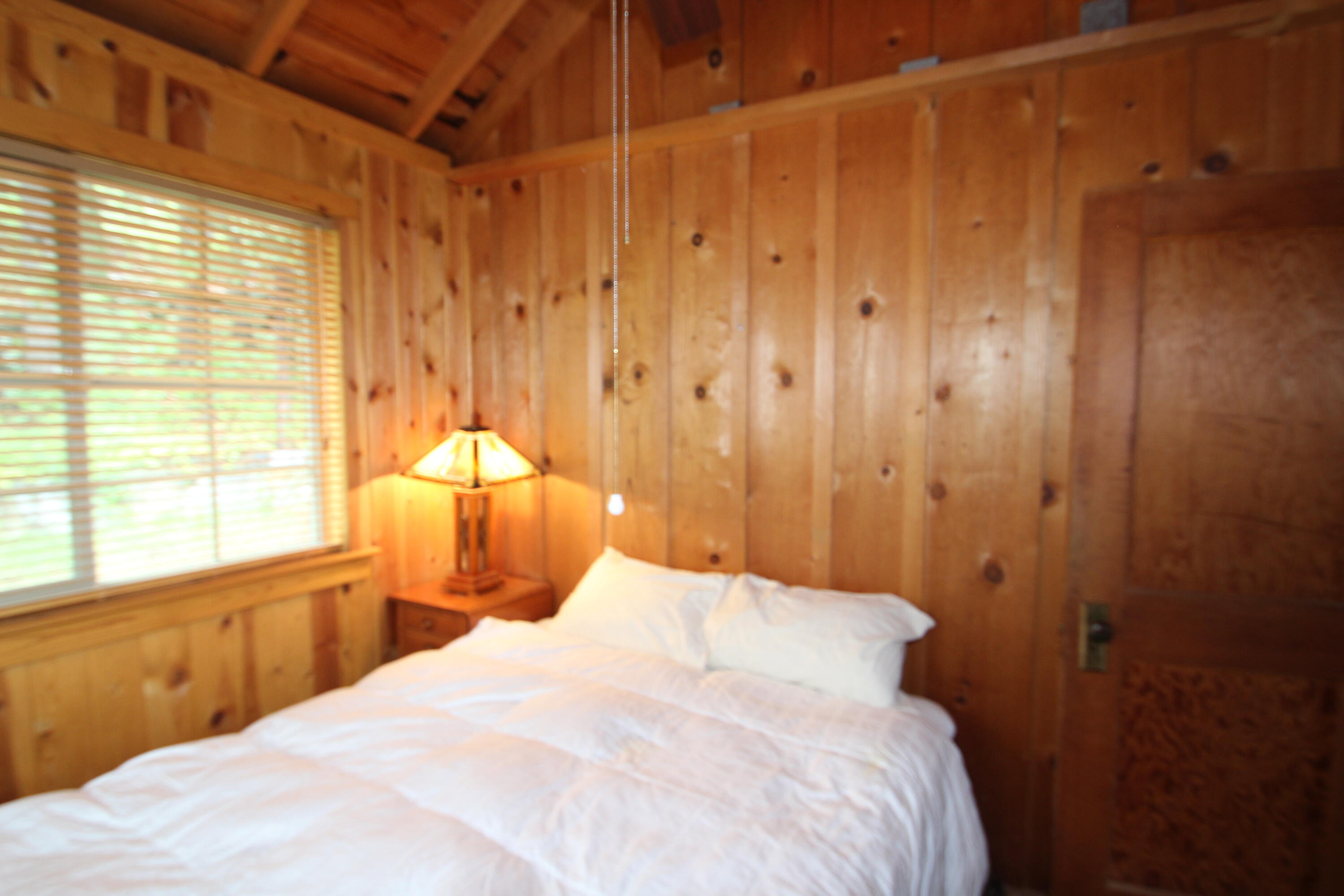 315 Grandview Dr, Springville, CA 93265