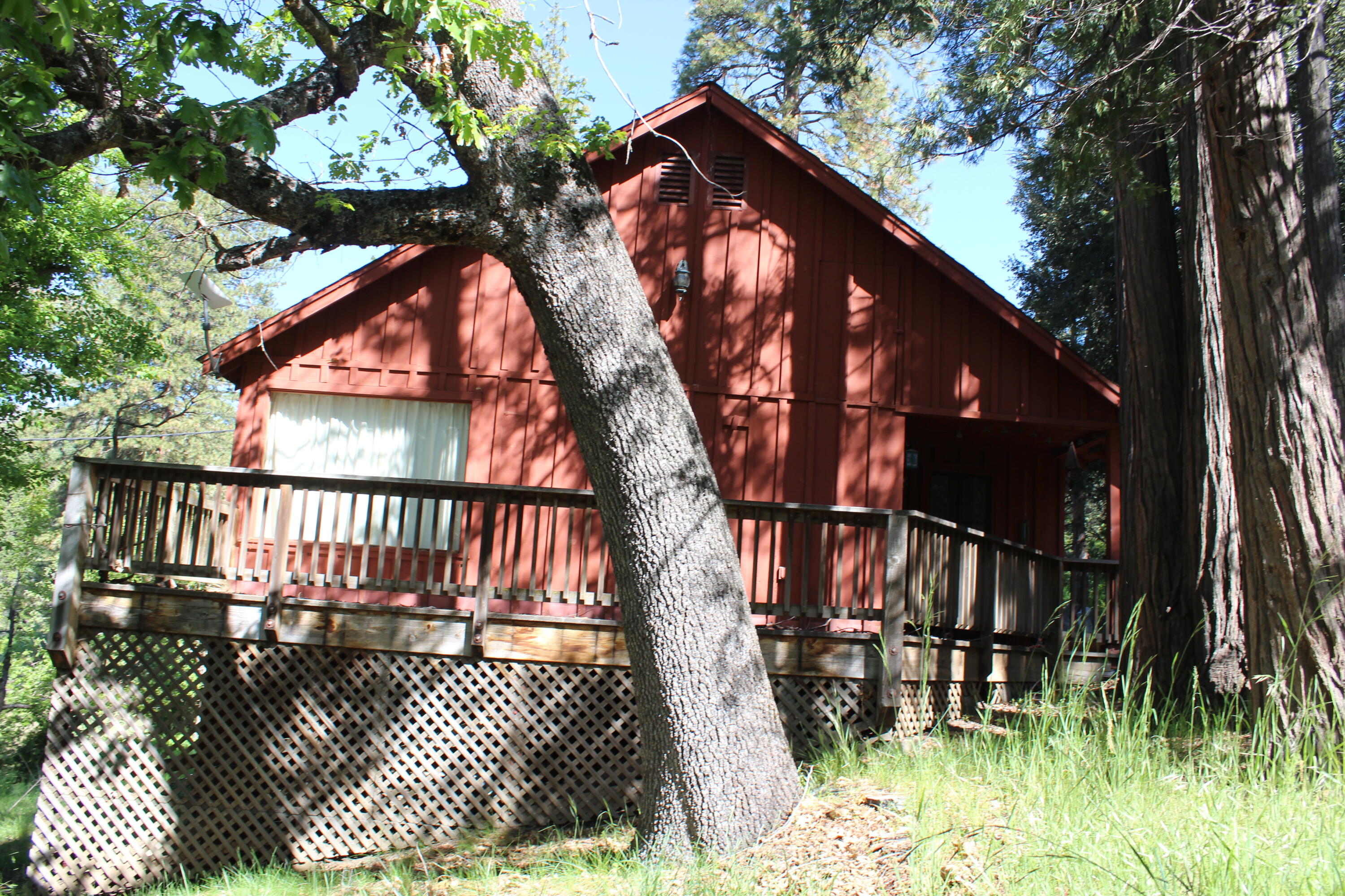 315 Grandview Dr, Springville, CA 93265