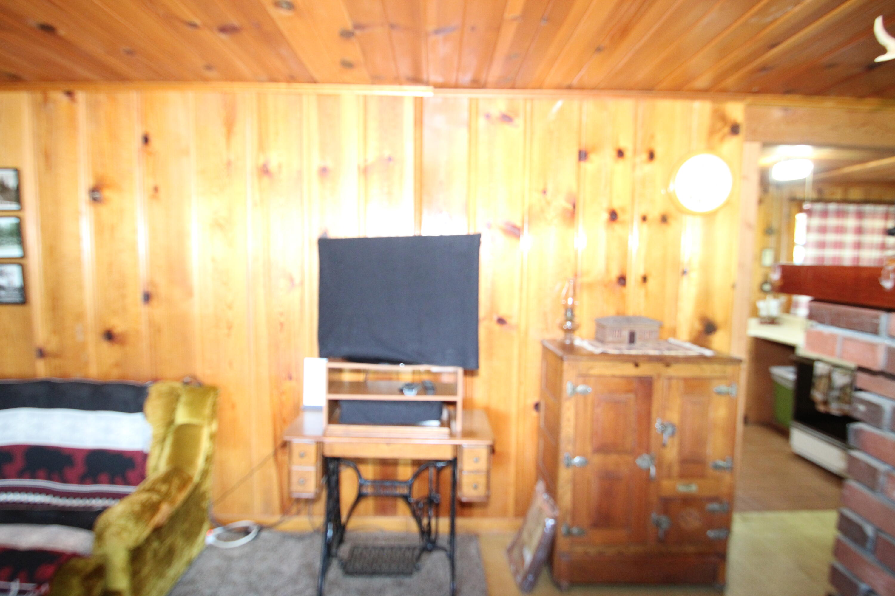 315 Grandview Dr, Springville, CA 93265