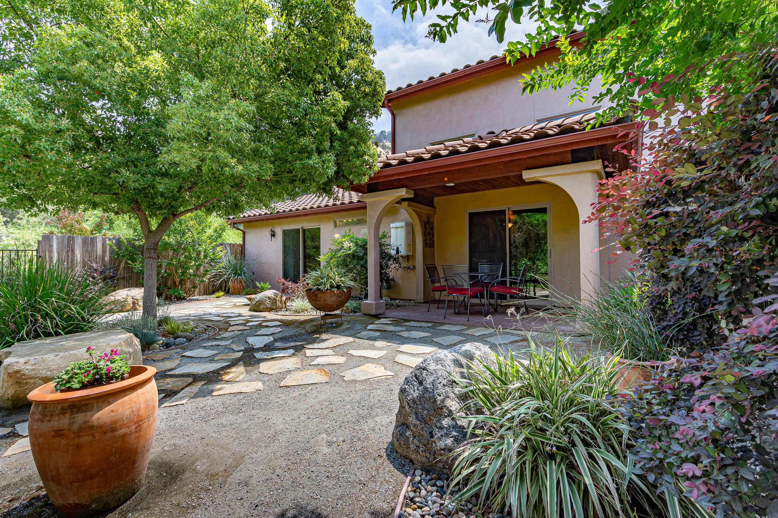 29673 Rock Creek Dr, Three Rivers, CA 93271