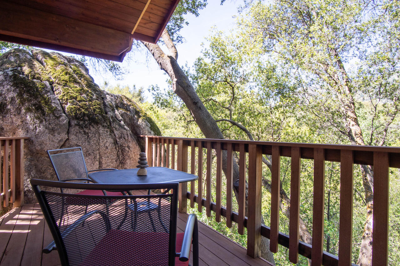 29673 Rock Creek Dr, Three Rivers, CA 93271