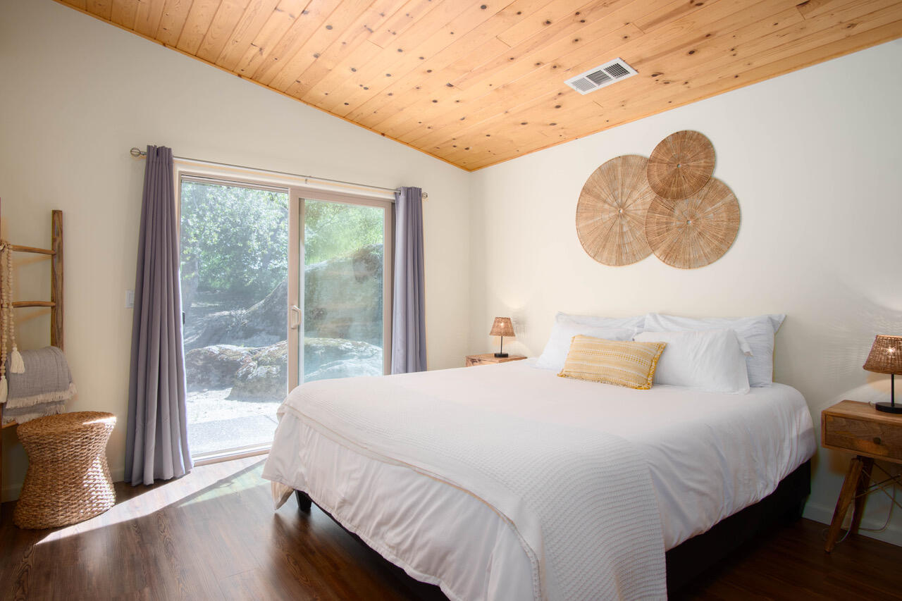 29673 Rock Creek Dr, Three Rivers, CA 93271