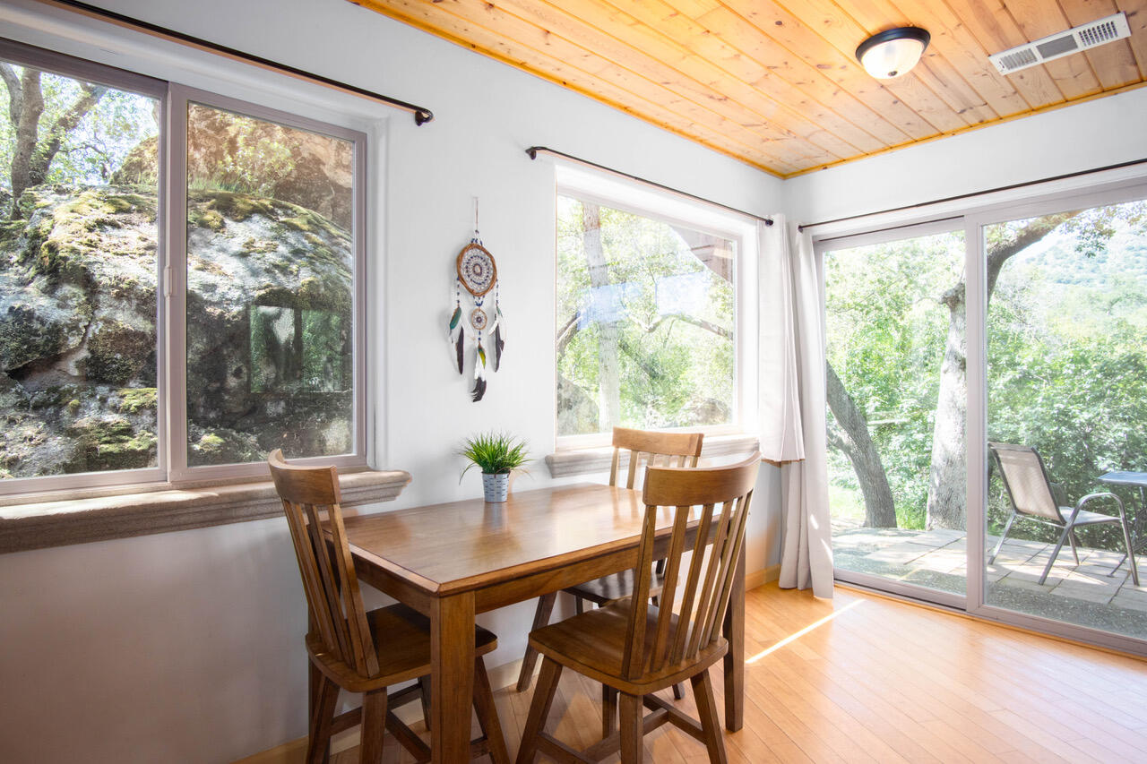 29673 Rock Creek Dr, Three Rivers, CA 93271