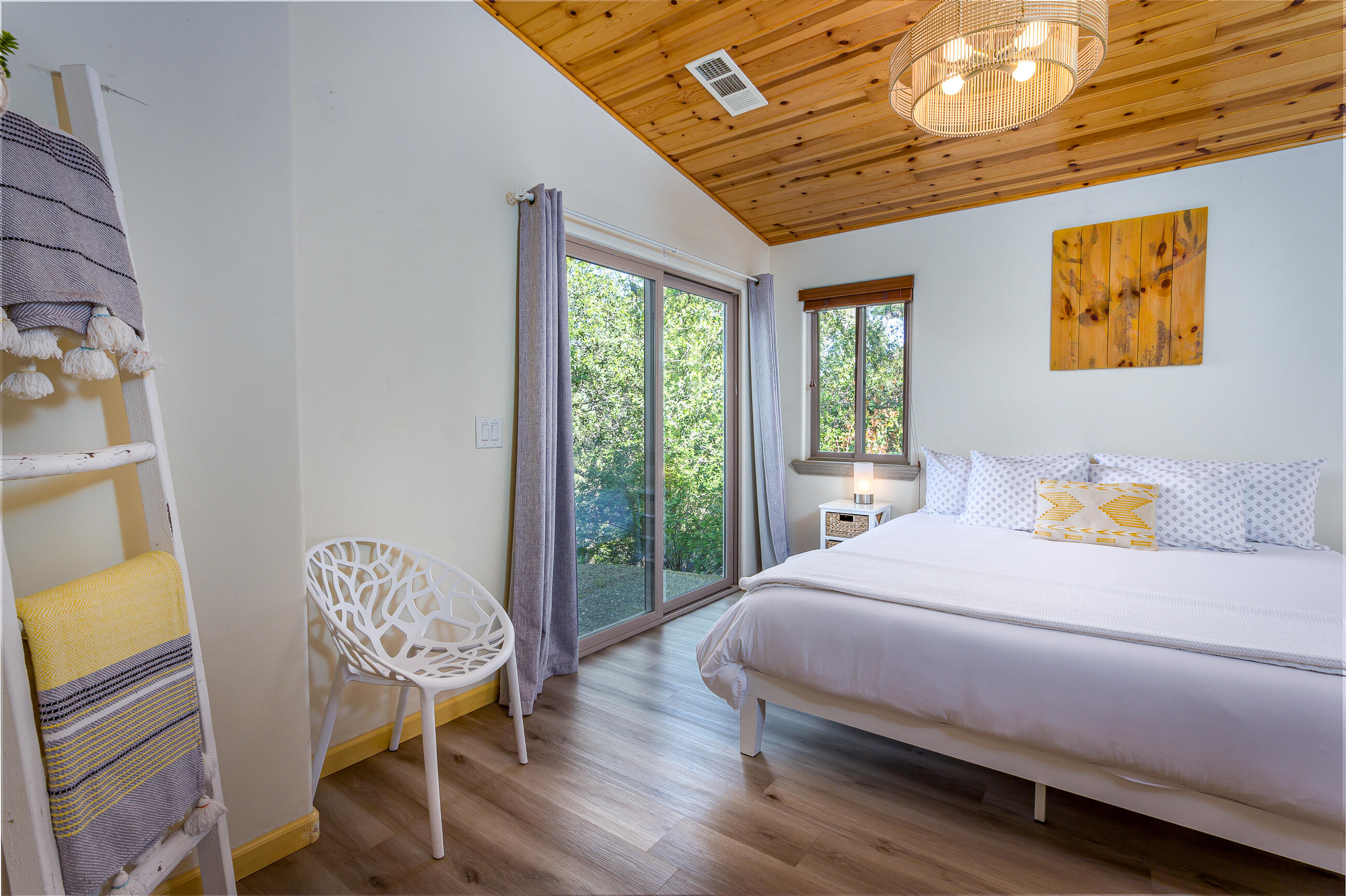 29673 Rock Creek Dr, Three Rivers, CA 93271