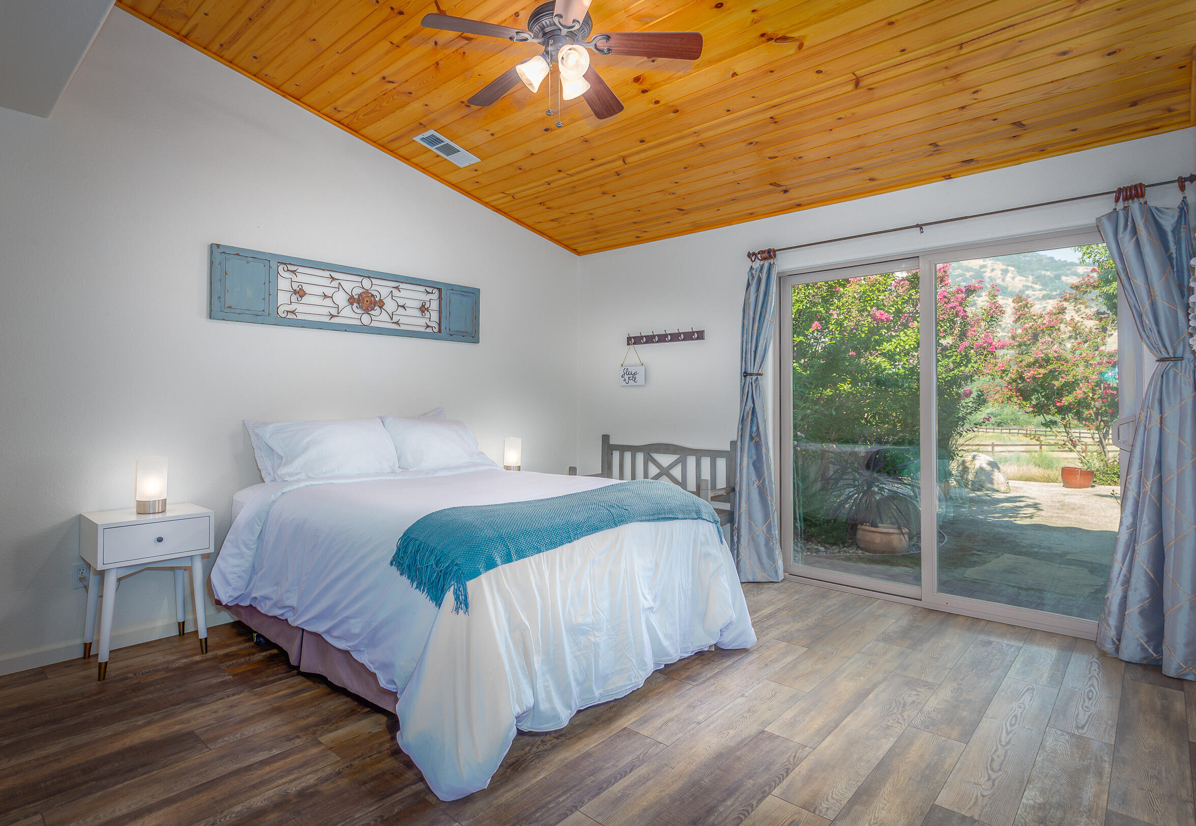 29673 Rock Creek Dr, Three Rivers, CA 93271