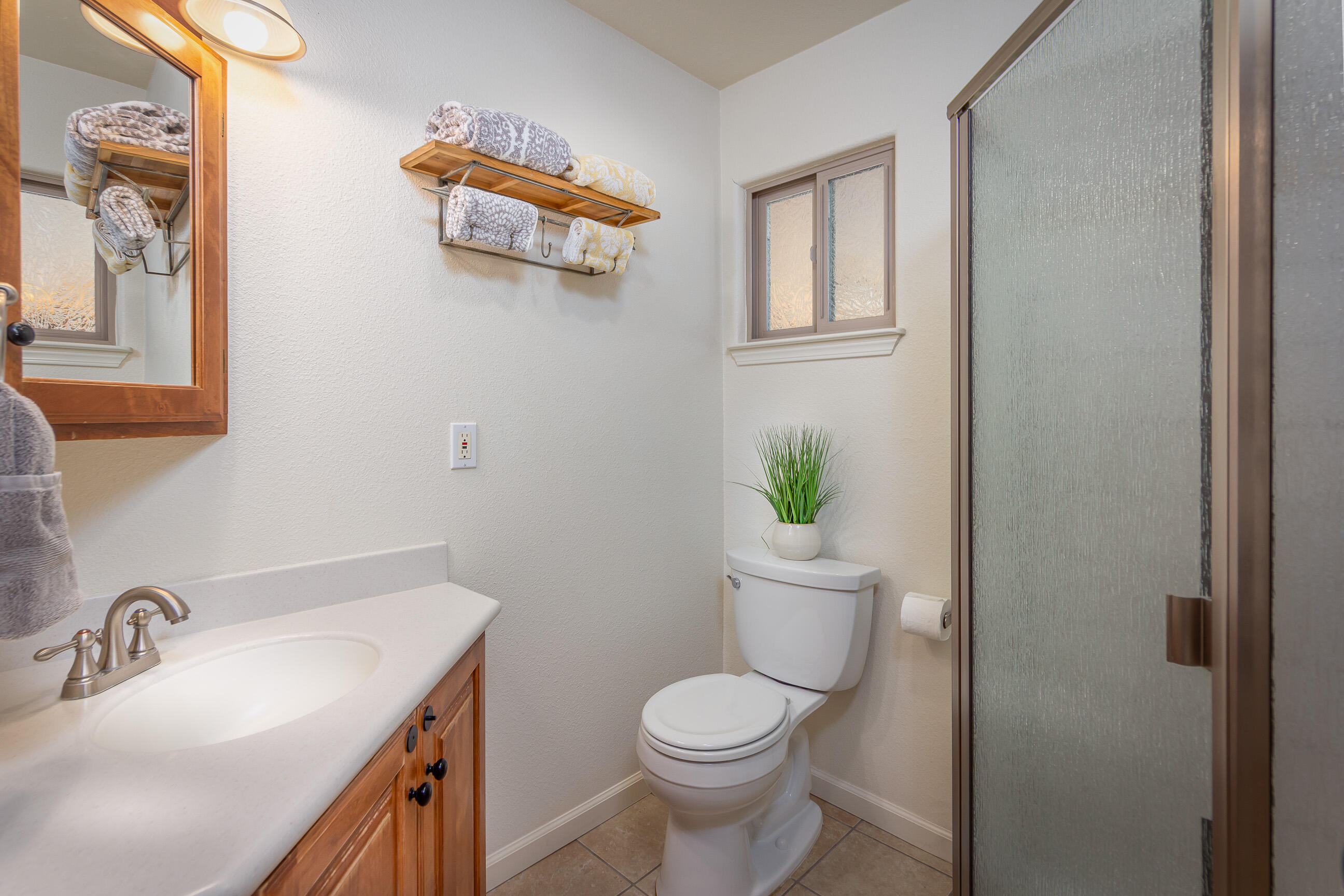 29673 Rock Creek Dr, Three Rivers, CA 93271