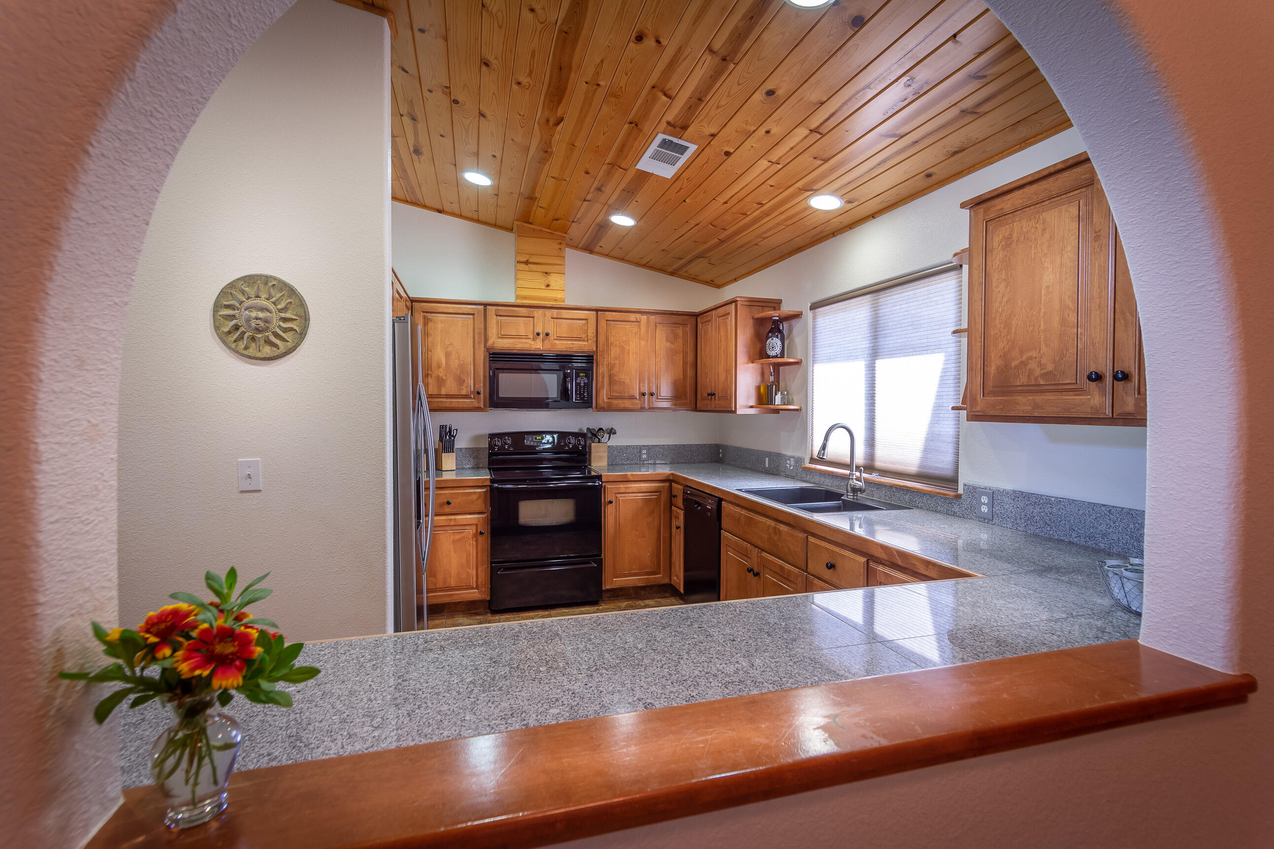 29673 Rock Creek Dr, Three Rivers, CA 93271