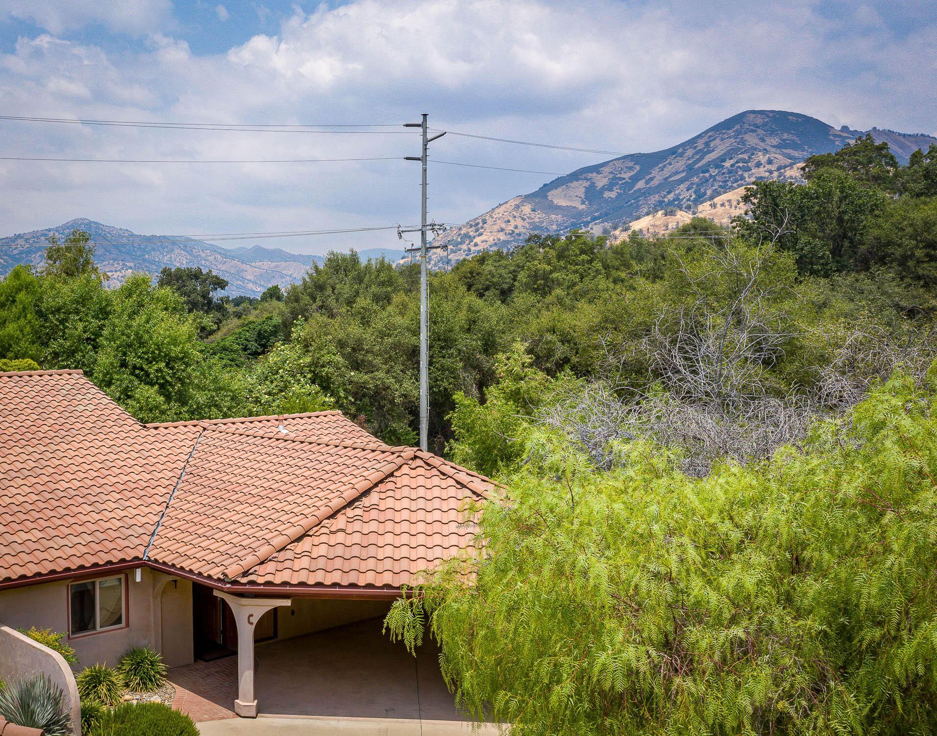 29673 Rock Creek Dr, Three Rivers, CA 93271