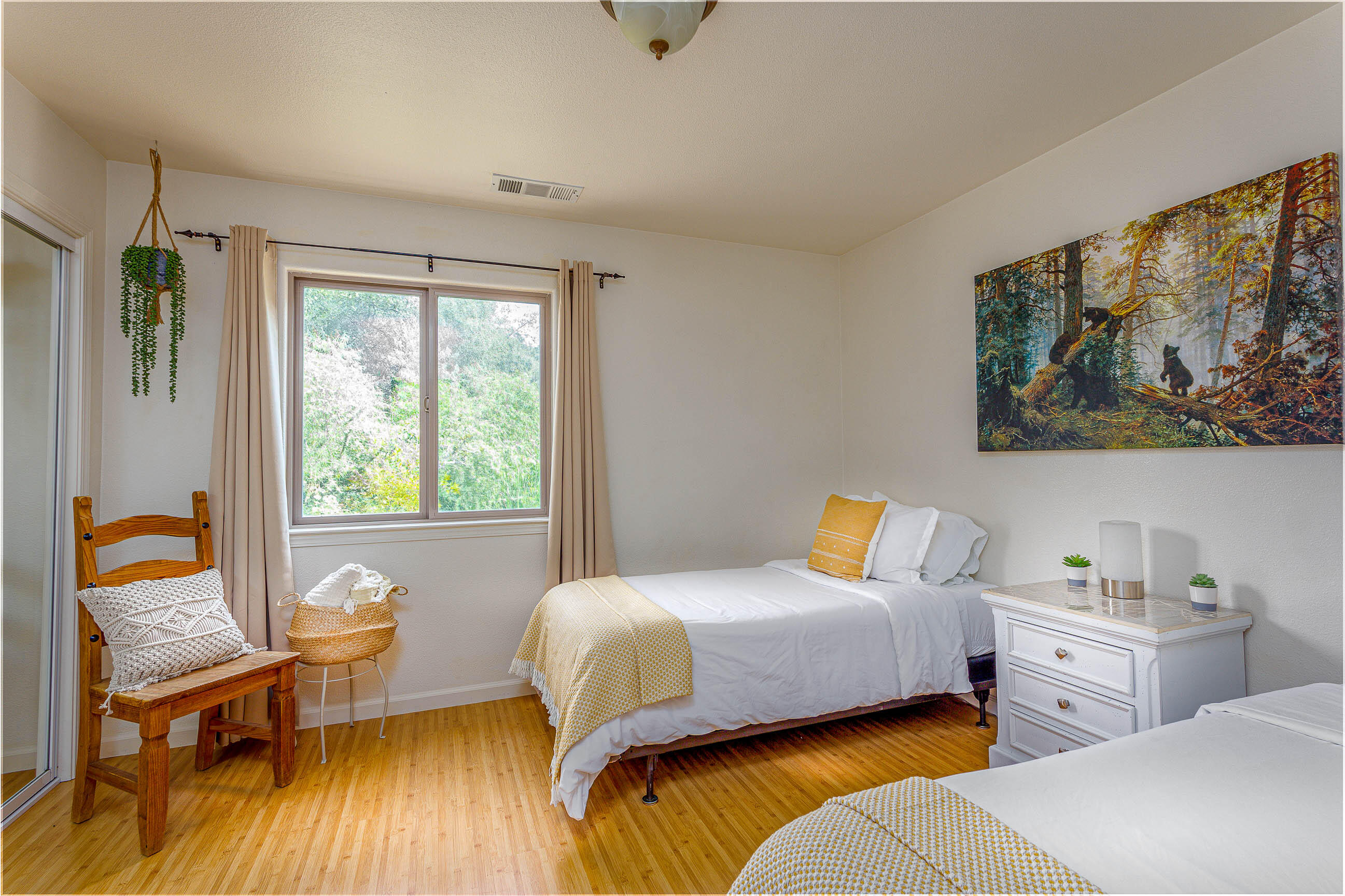 29673 Rock Creek Dr, Three Rivers, CA 93271