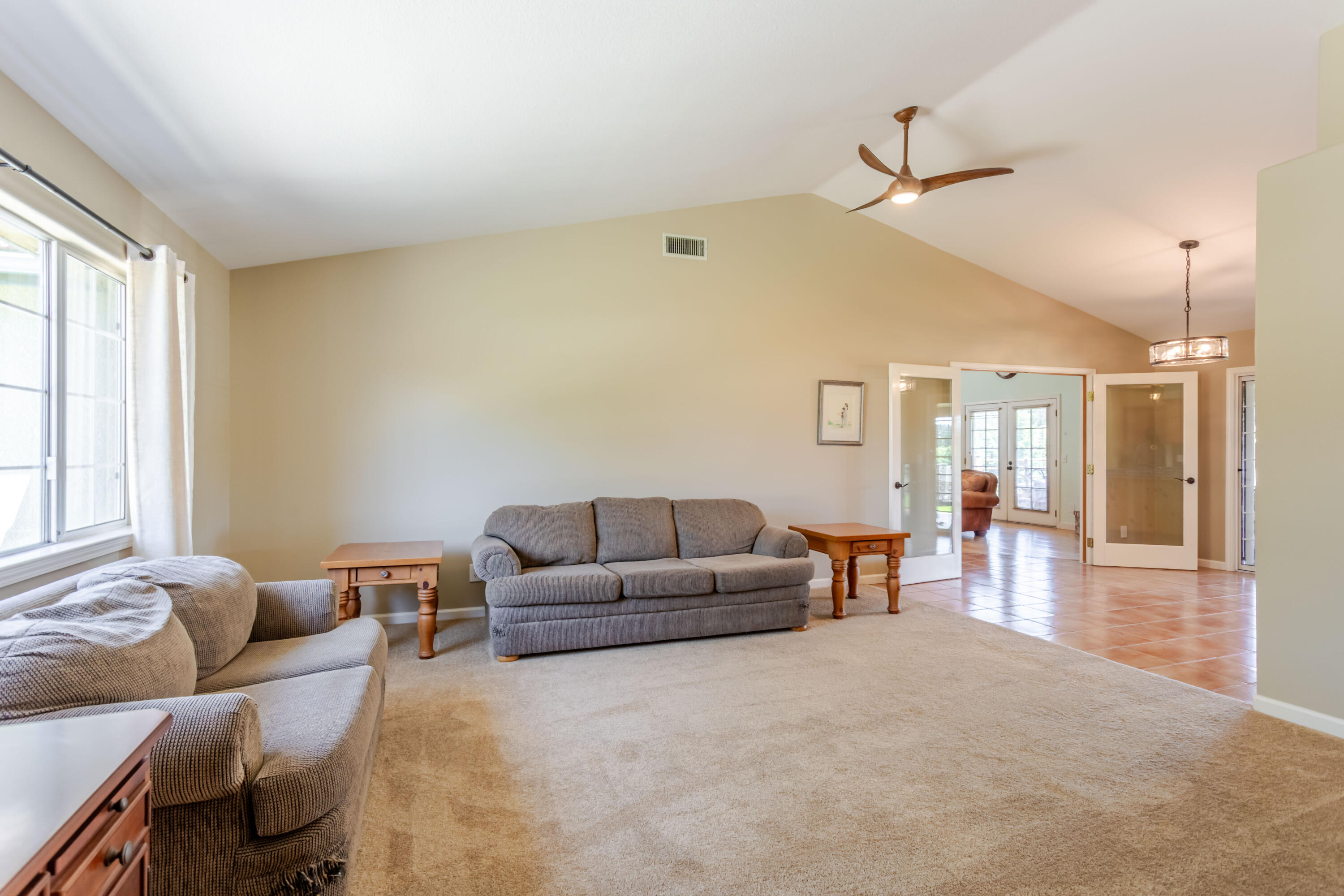 155 Eagle Creek Ct, Atascadero, CA 93422