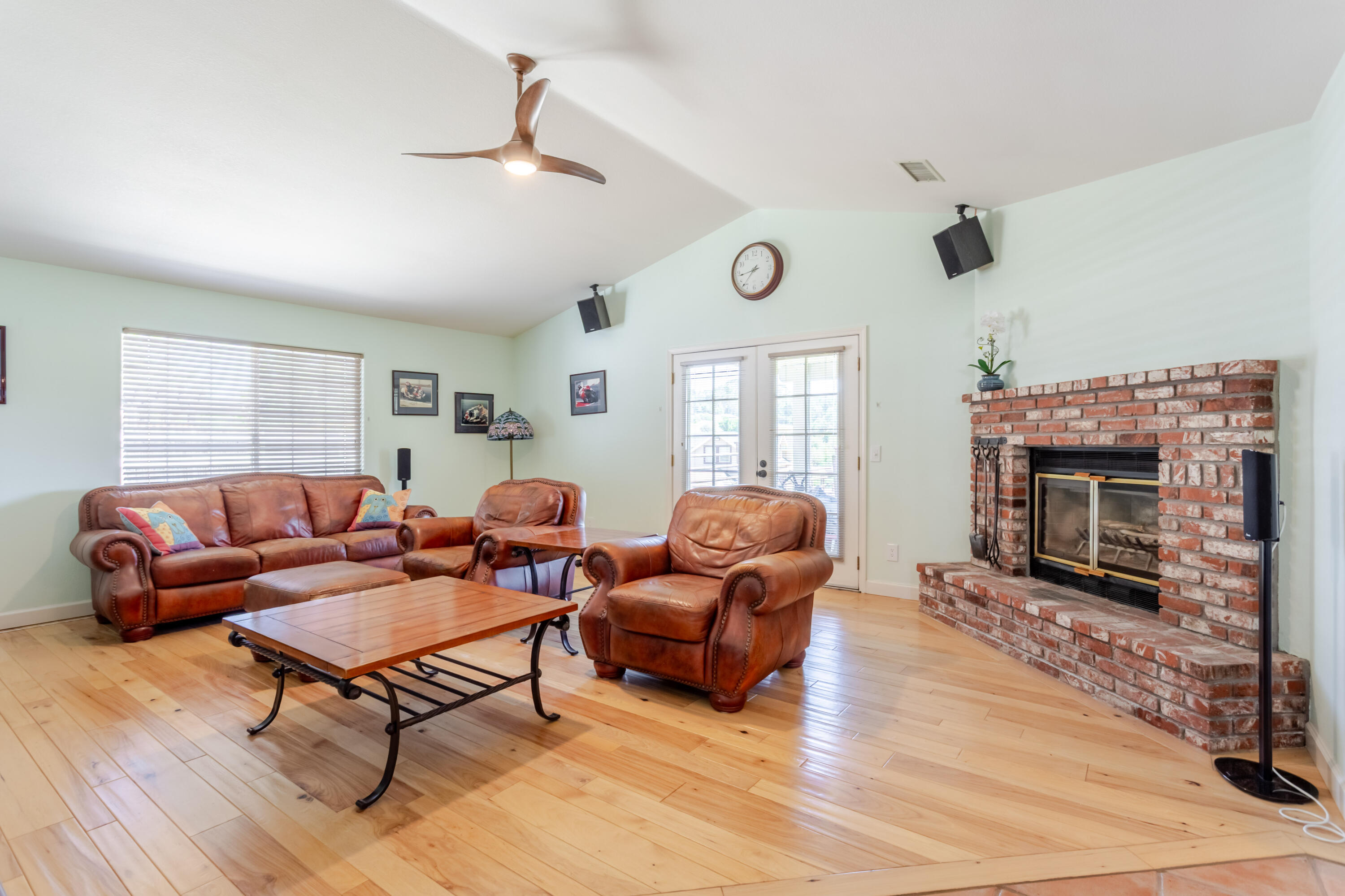 155 Eagle Creek Ct, Atascadero, CA 93422