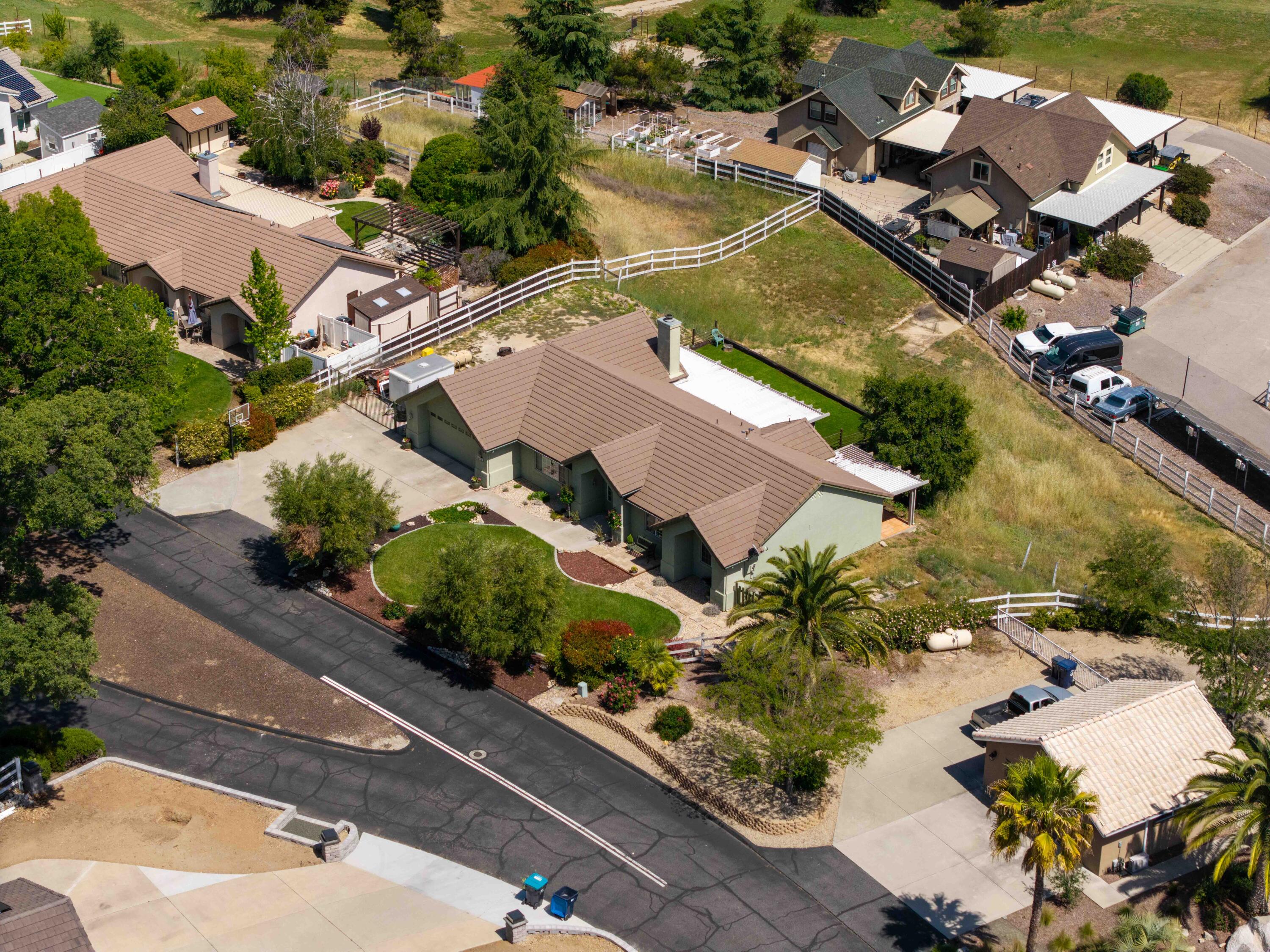 155 Eagle Creek Ct, Atascadero, CA 93422