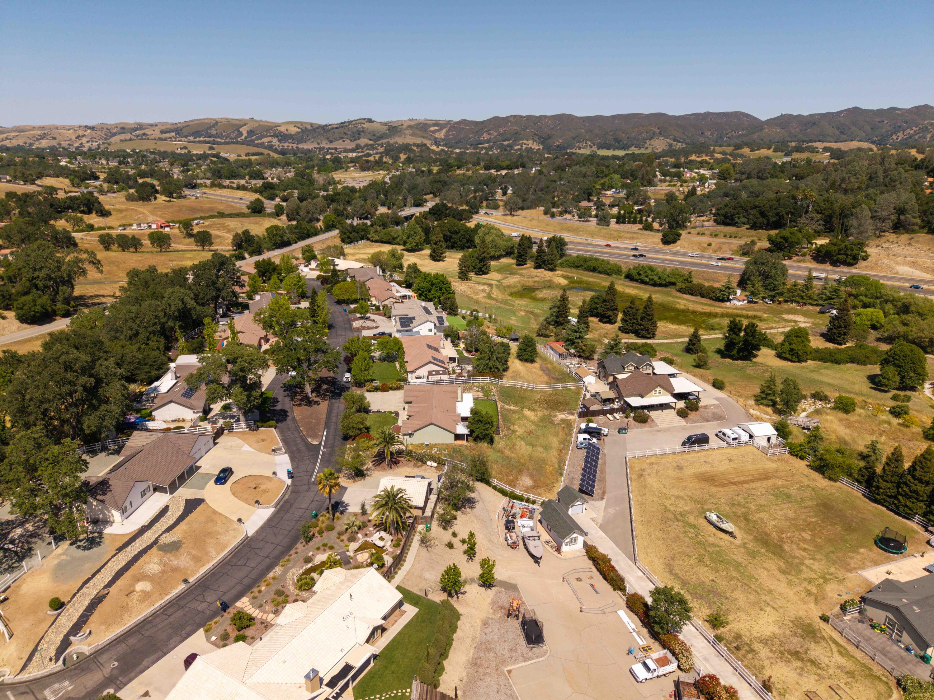 155 Eagle Creek Ct, Atascadero, CA 93422