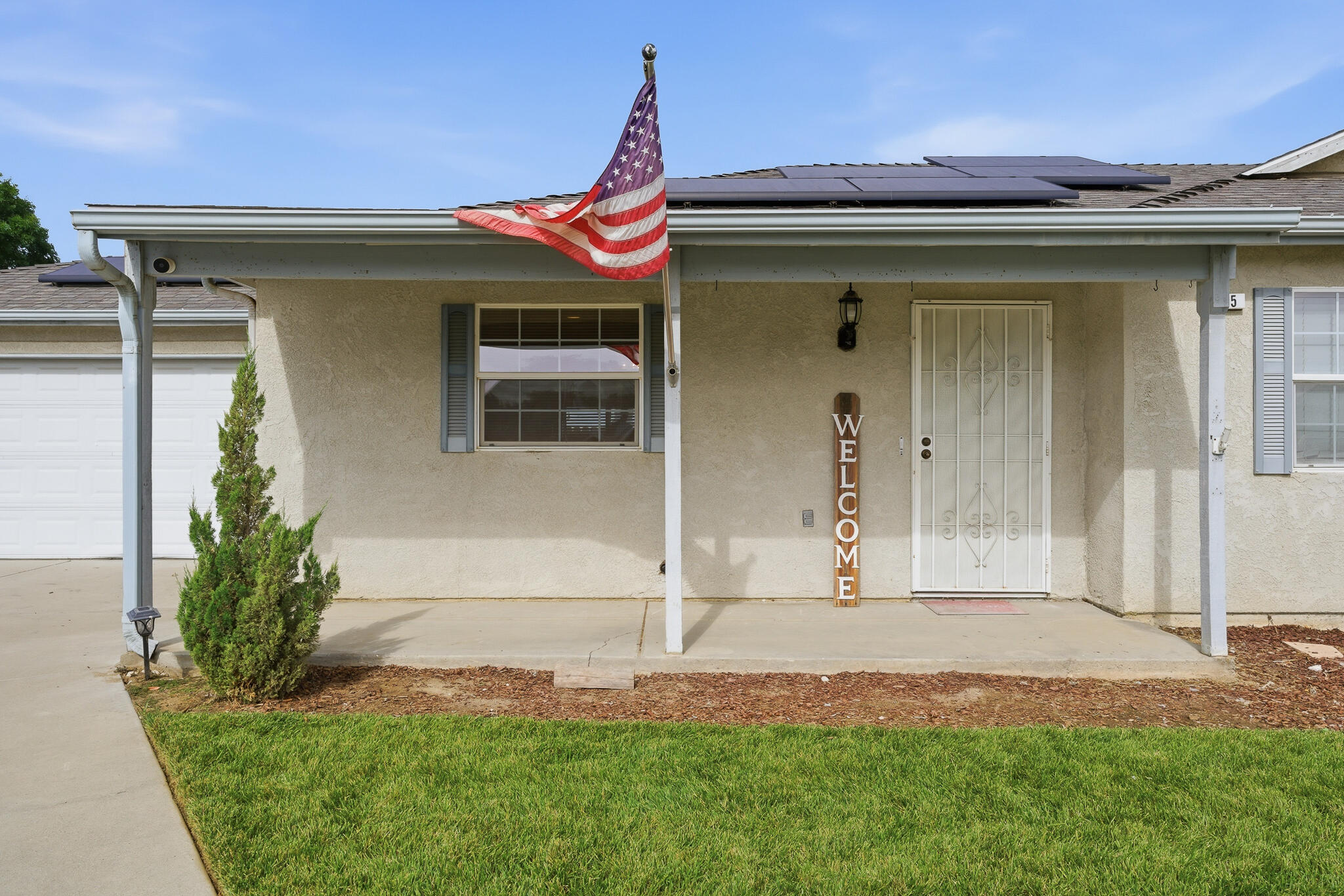505 Westgate Pl, Lemoore, CA 93245