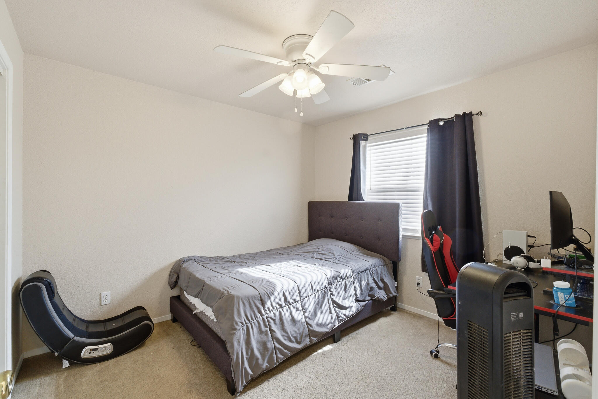 505 Westgate Pl, Lemoore, CA 93245