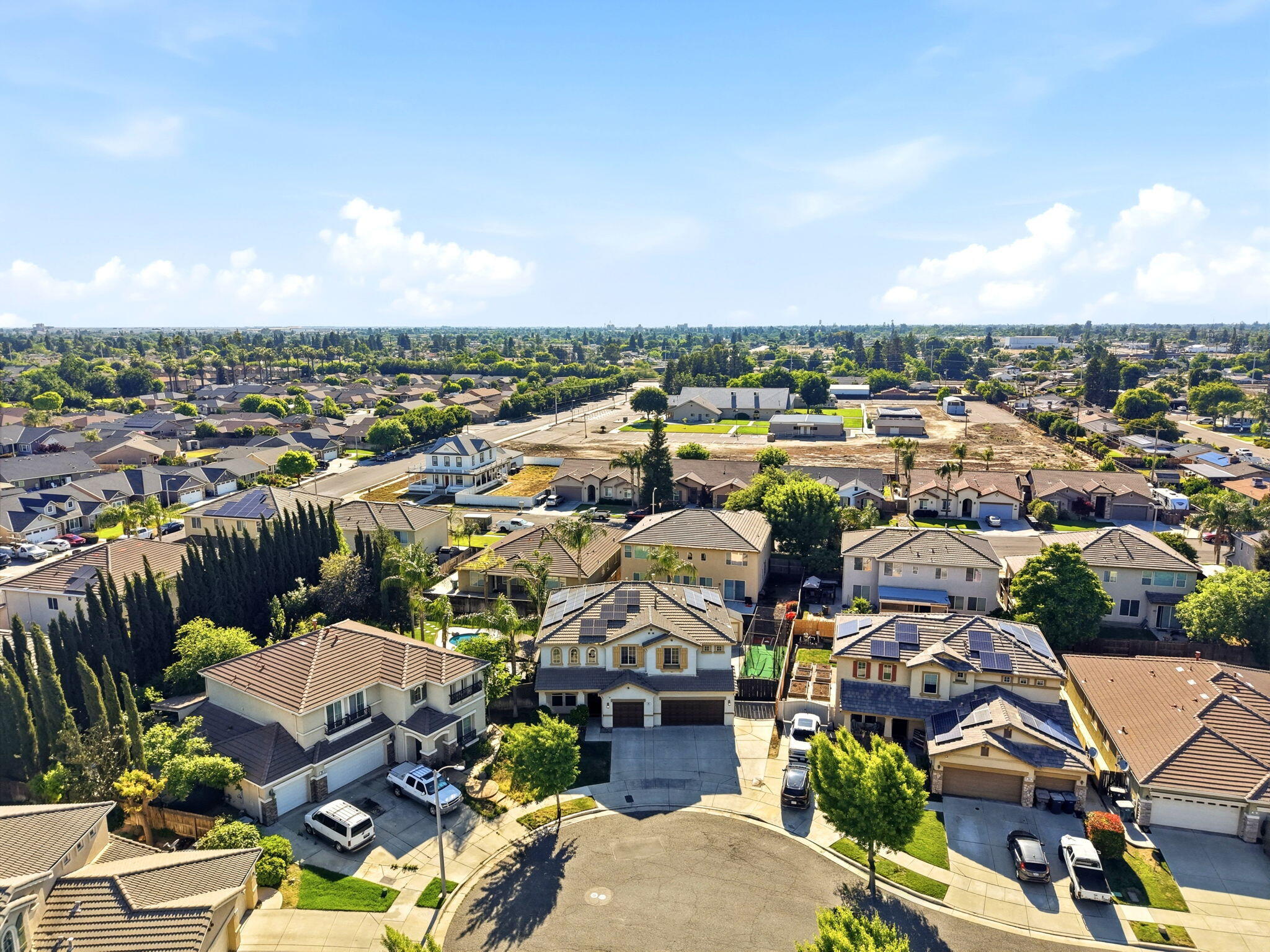 295 Johnson Ct, Tulare, CA 93274