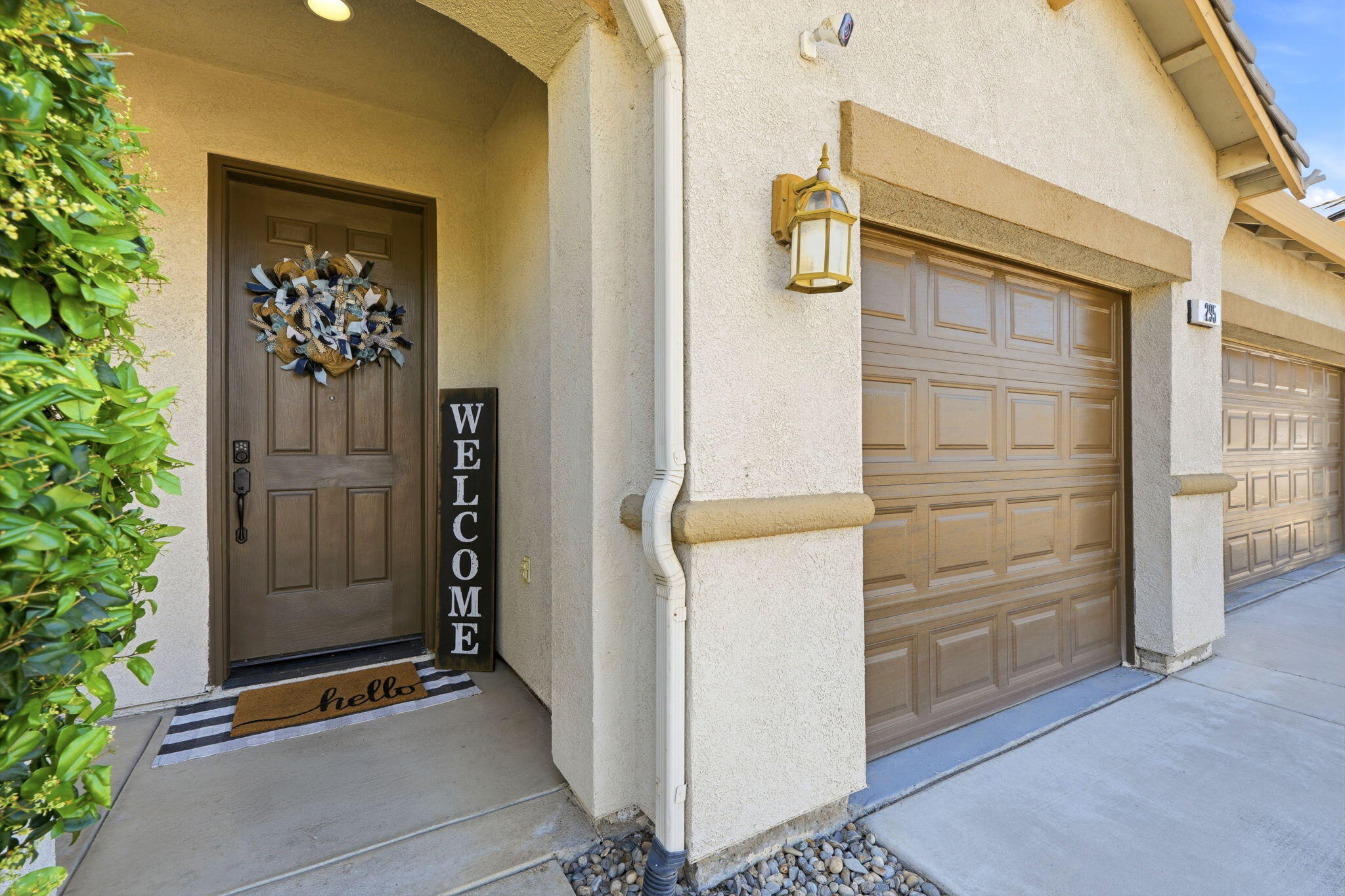 295 Johnson Ct, Tulare, CA 93274