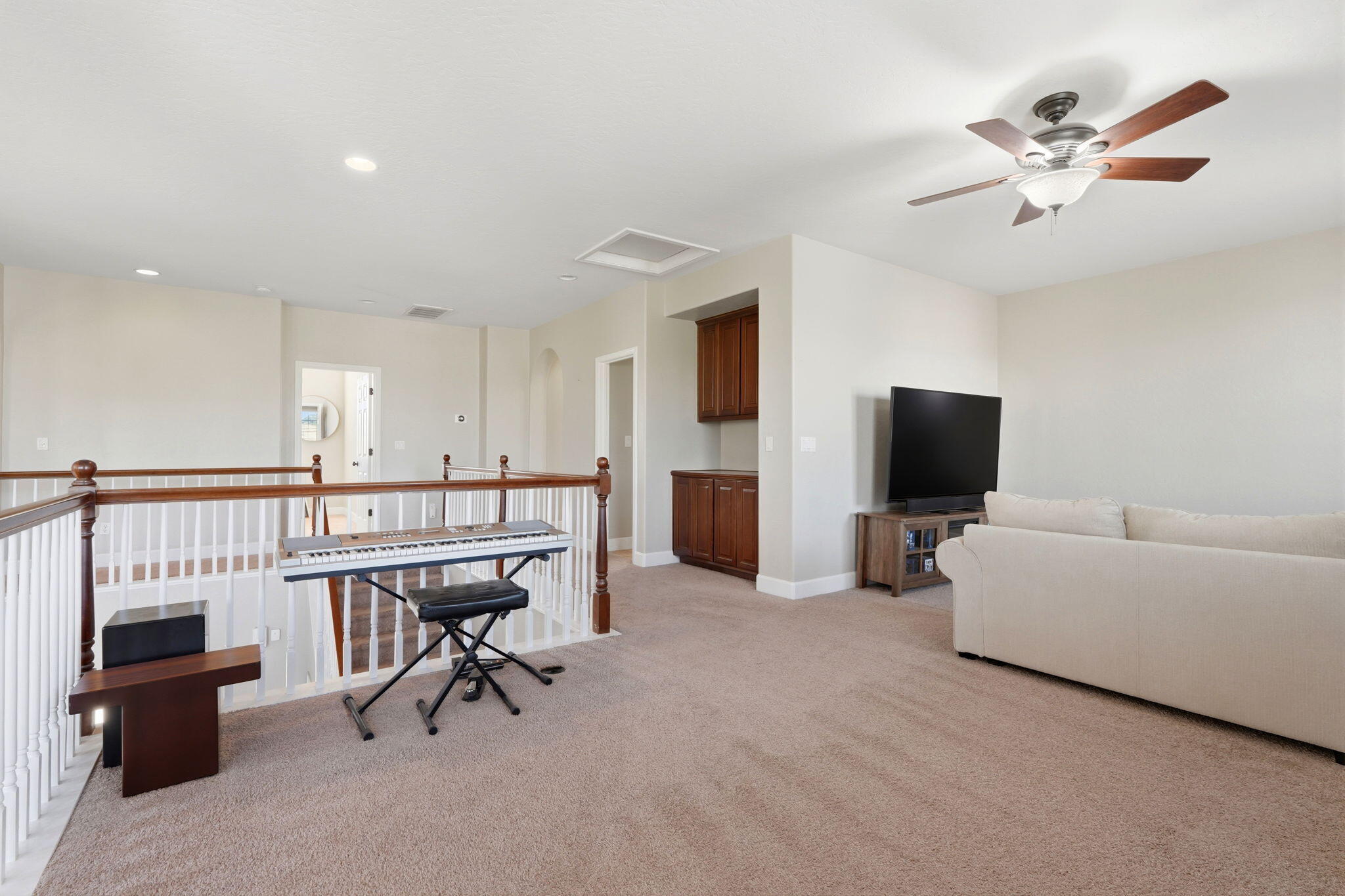 295 Johnson Ct, Tulare, CA 93274