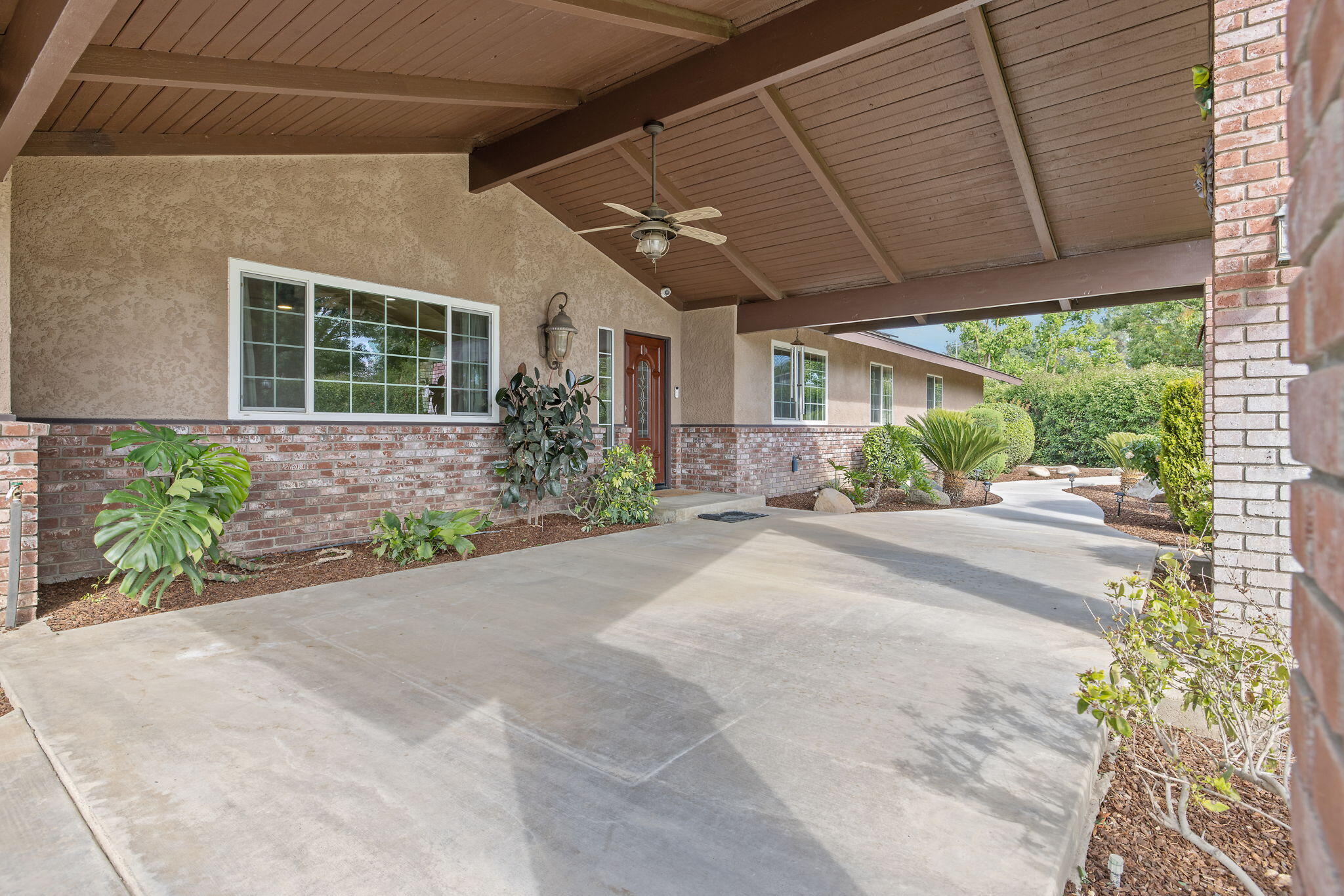 27906 Morgans Dr, Exeter, CA 93221