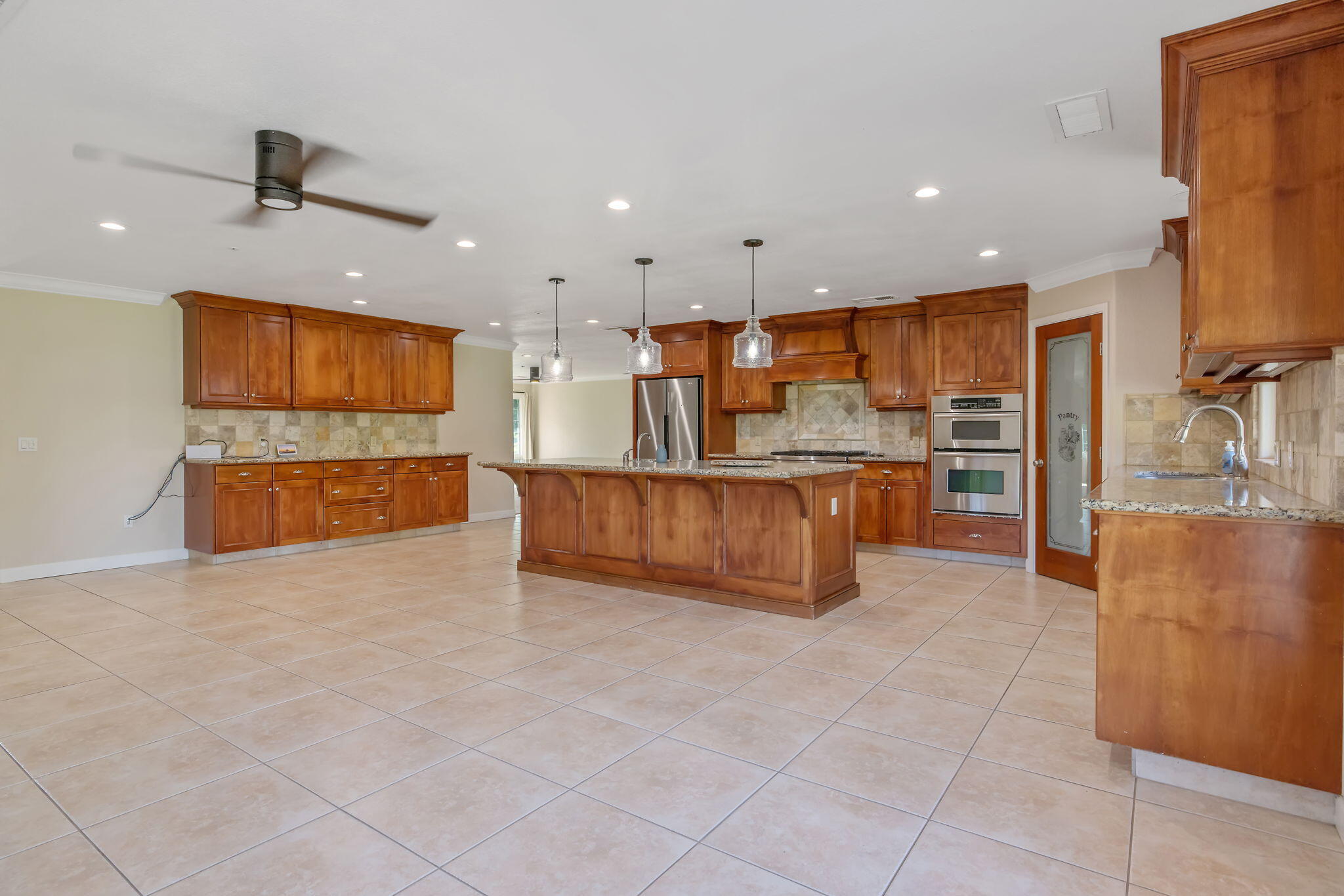 27906 Morgans Dr, Exeter, CA 93221