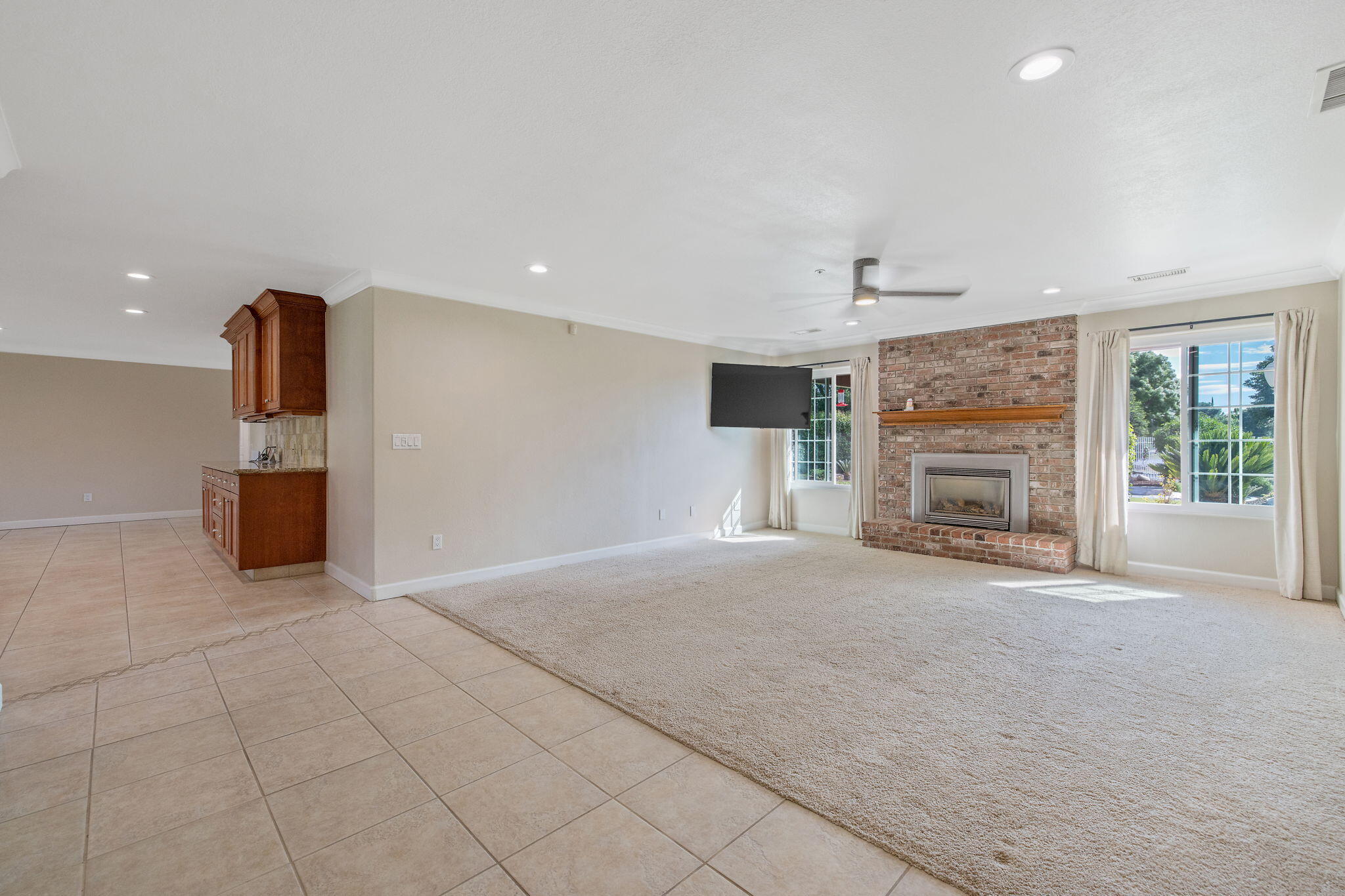 27906 Morgans Dr, Exeter, CA 93221