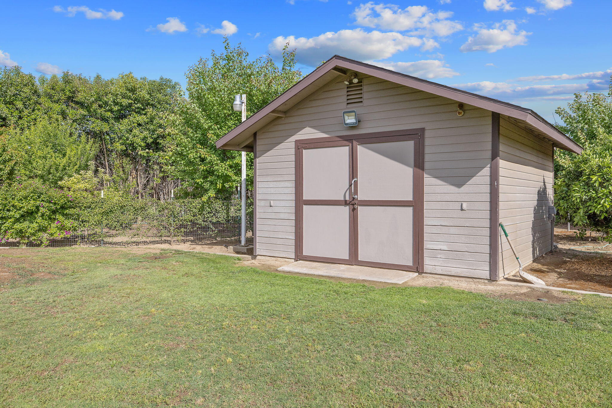 27906 Morgans Dr, Exeter, CA 93221