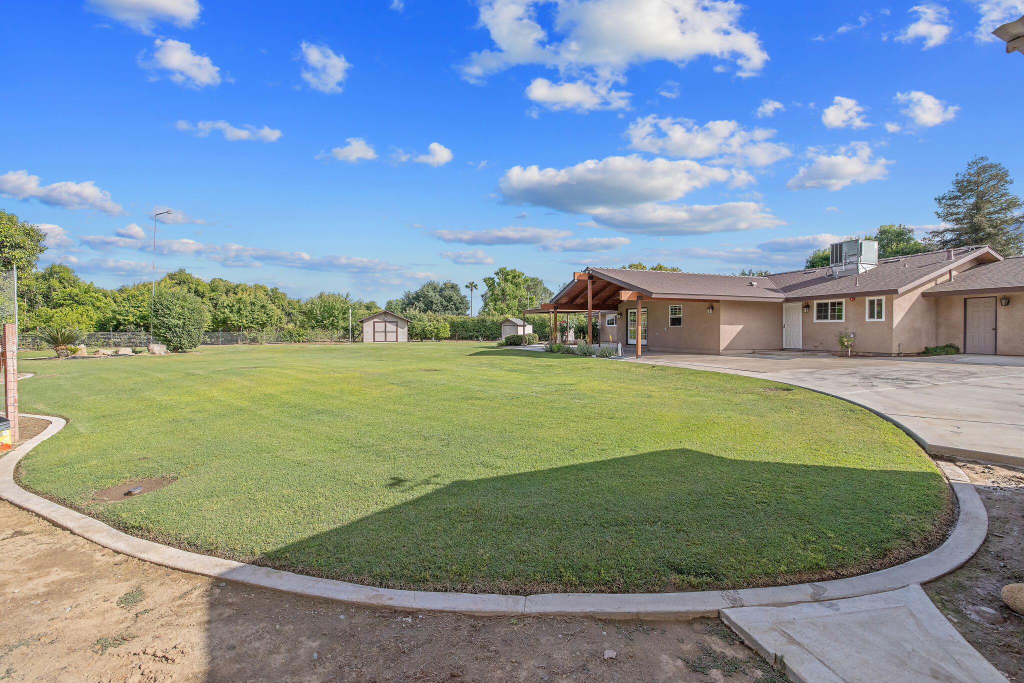 27906 Morgans Dr, Exeter, CA 93221