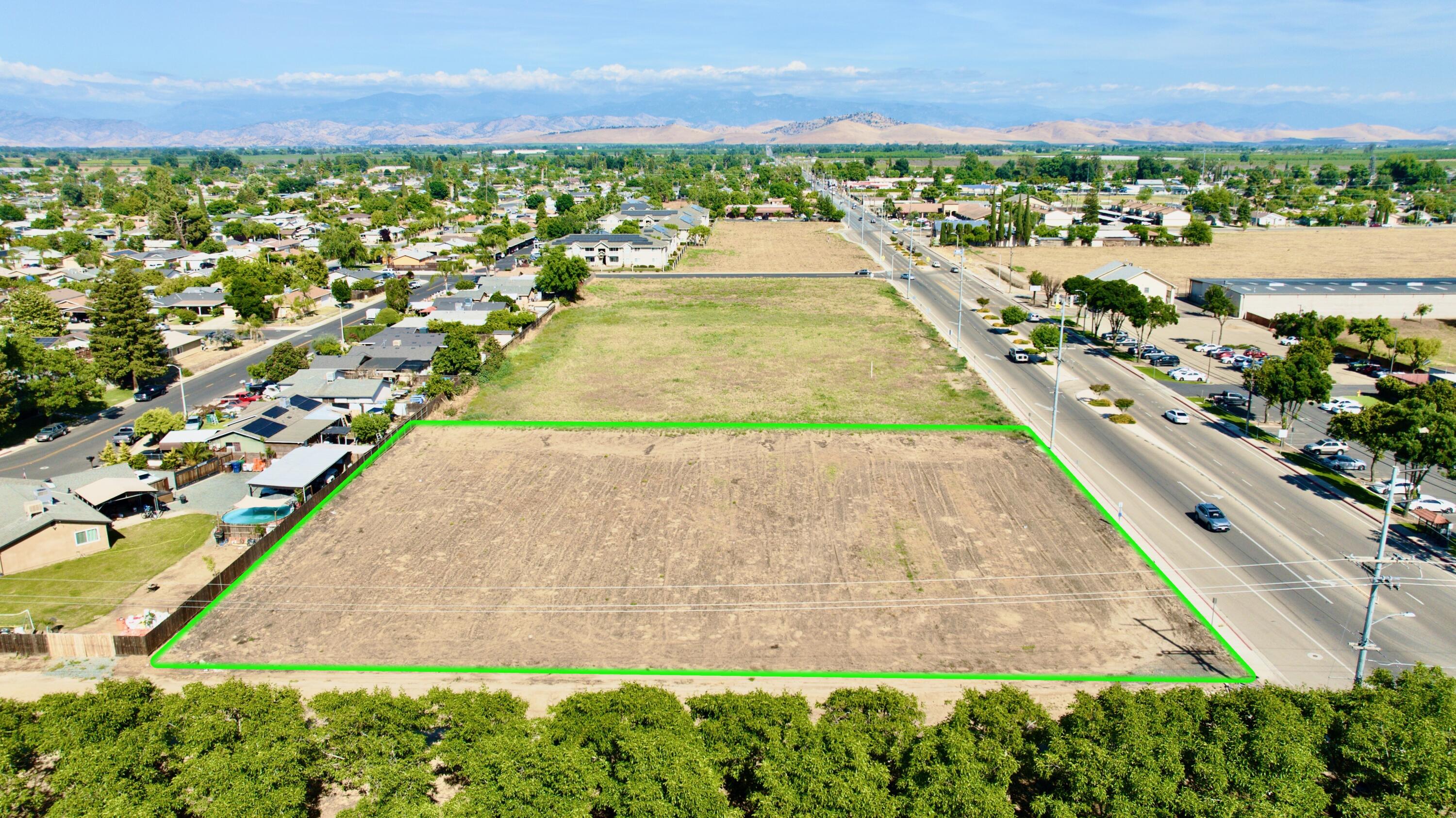 0 W Visalia Rd, Farmersville, CA 93223