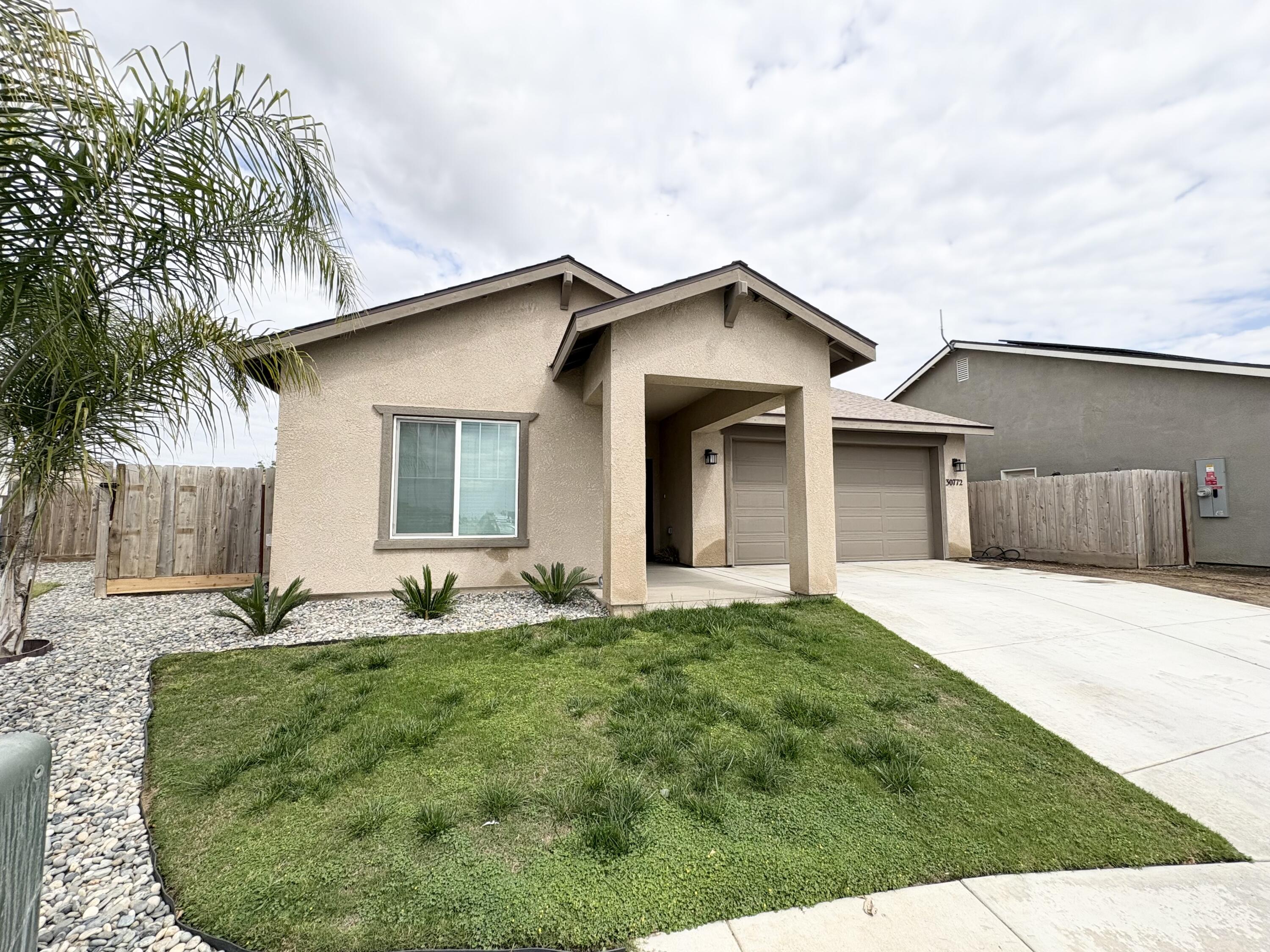 30772 Bellwood Rd, Visalia, CA 93291