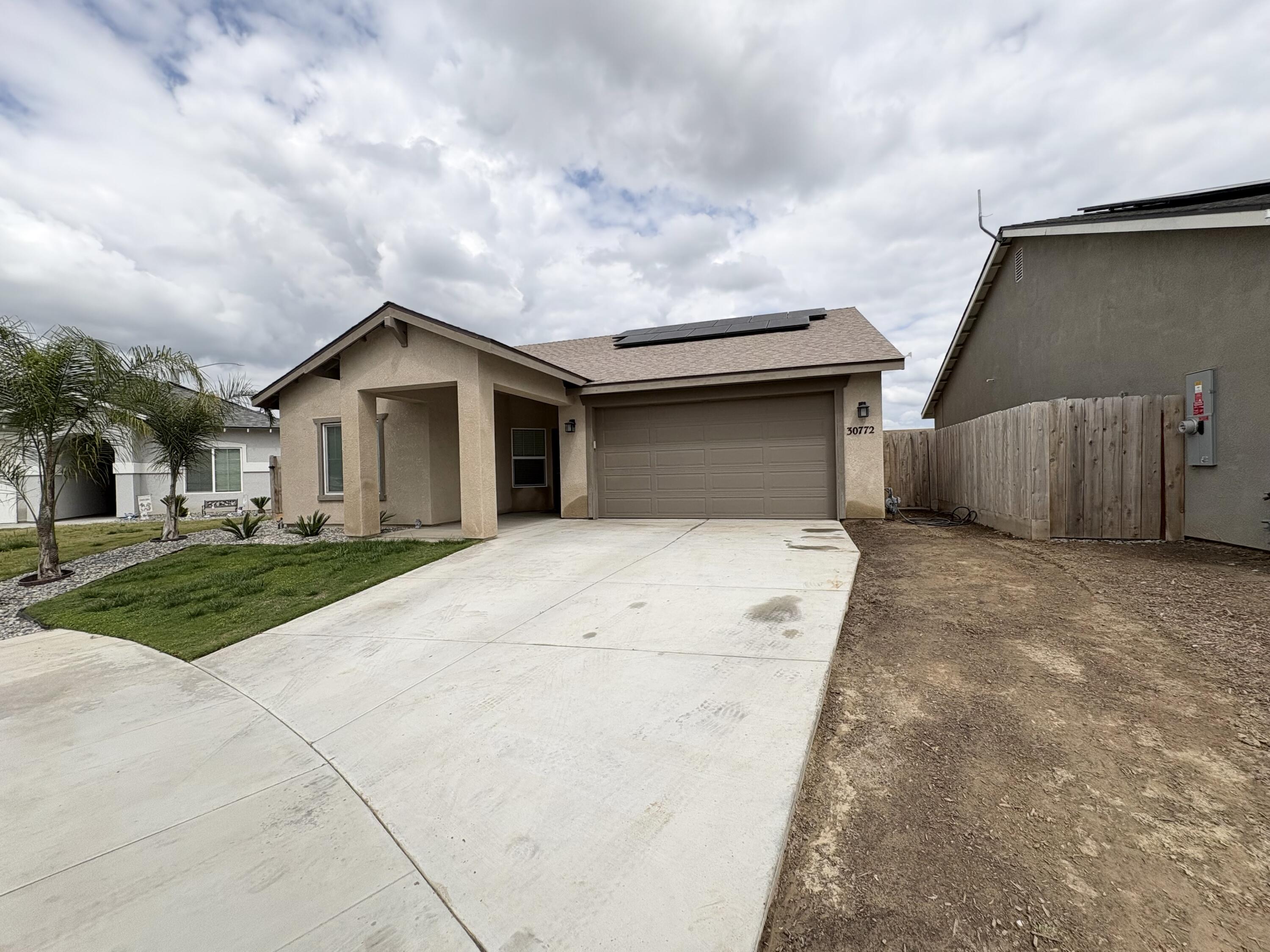 30772 Bellwood Rd, Visalia, CA 93291