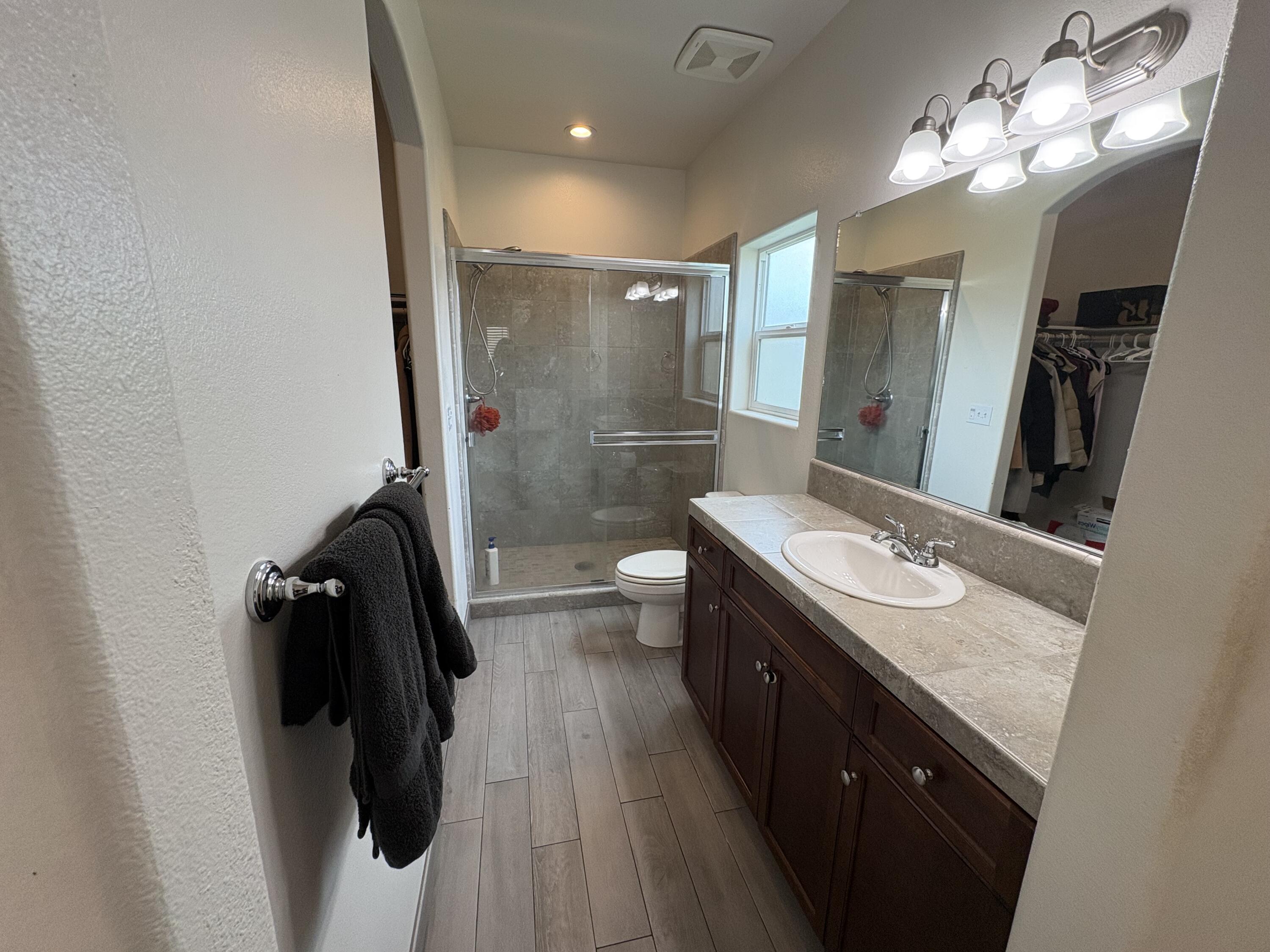 30772 Bellwood Rd, Visalia, CA 93291