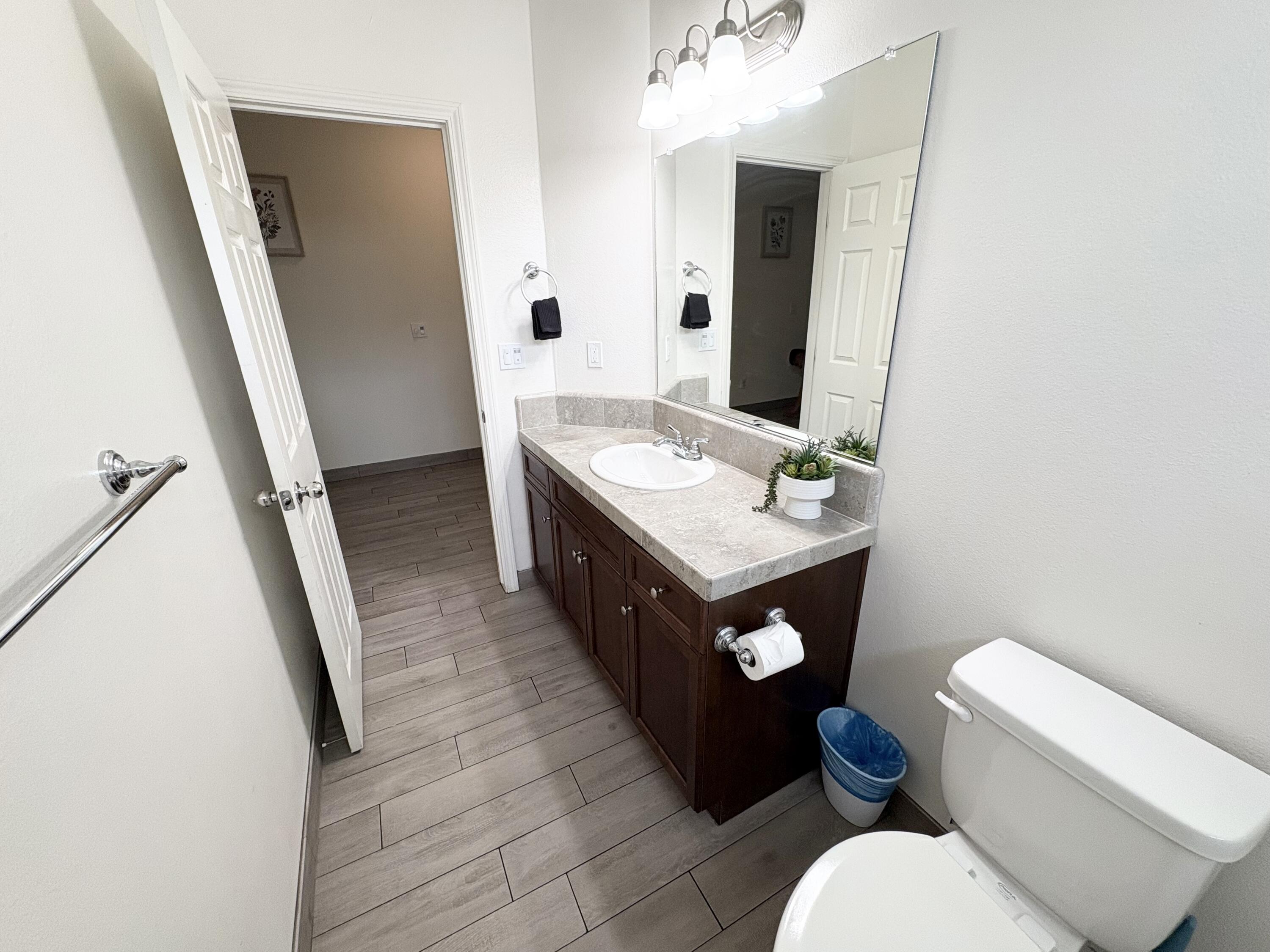 30772 Bellwood Rd, Visalia, CA 93291