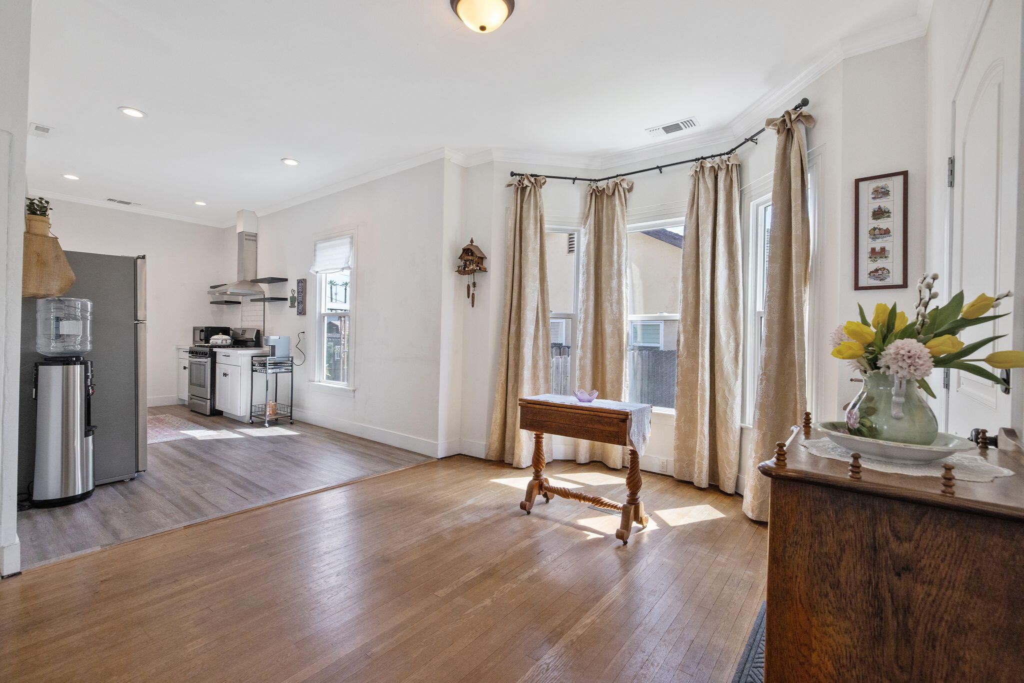 124 W Florinda St, Hanford, CA 93230