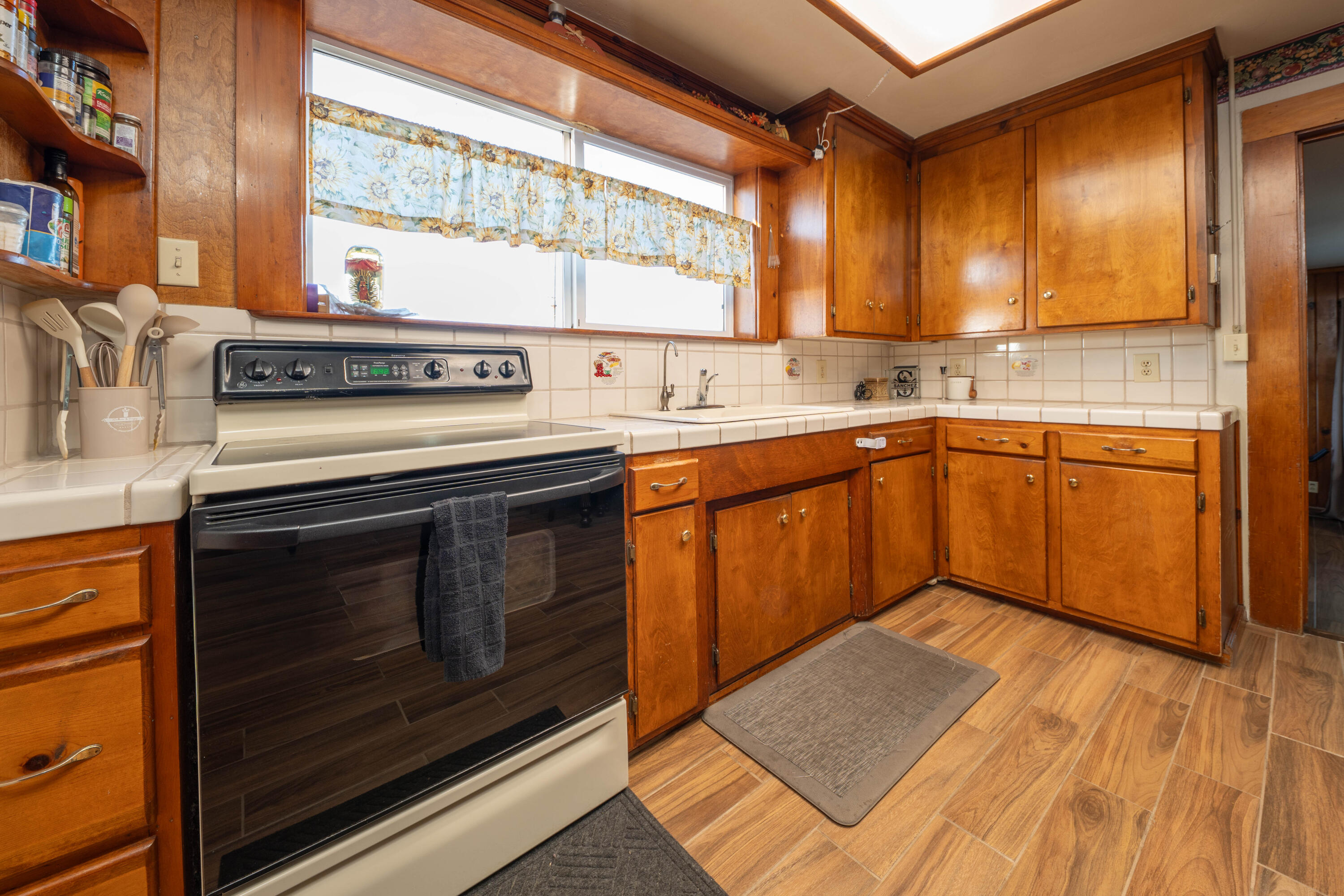 21978 Avenue 144, Porterville, CA 93257