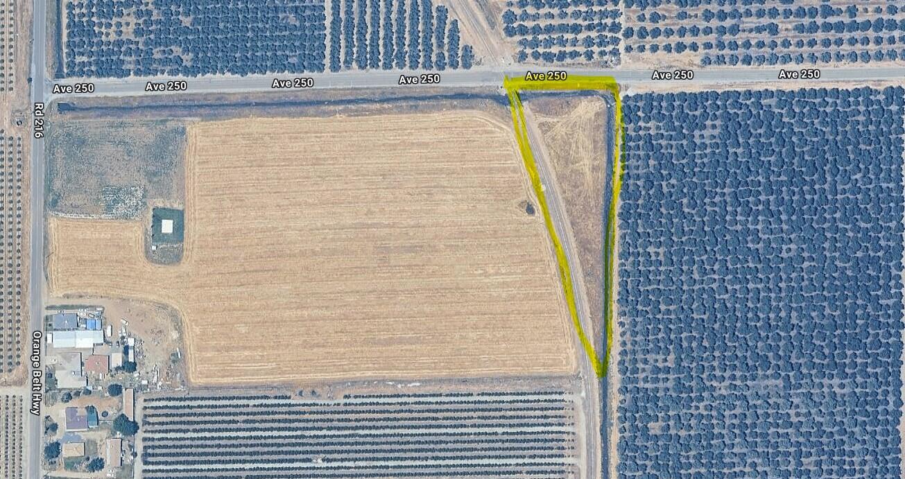 00 Ave 250, Lindsay, CA 93247