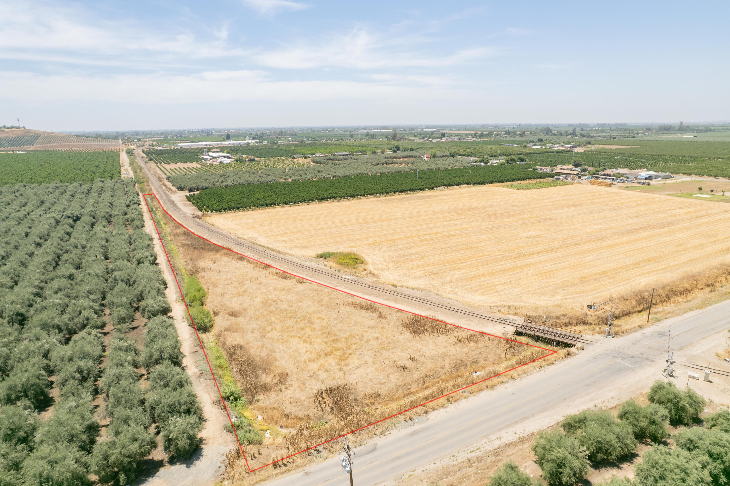 00 Ave 250, Lindsay, CA 93247