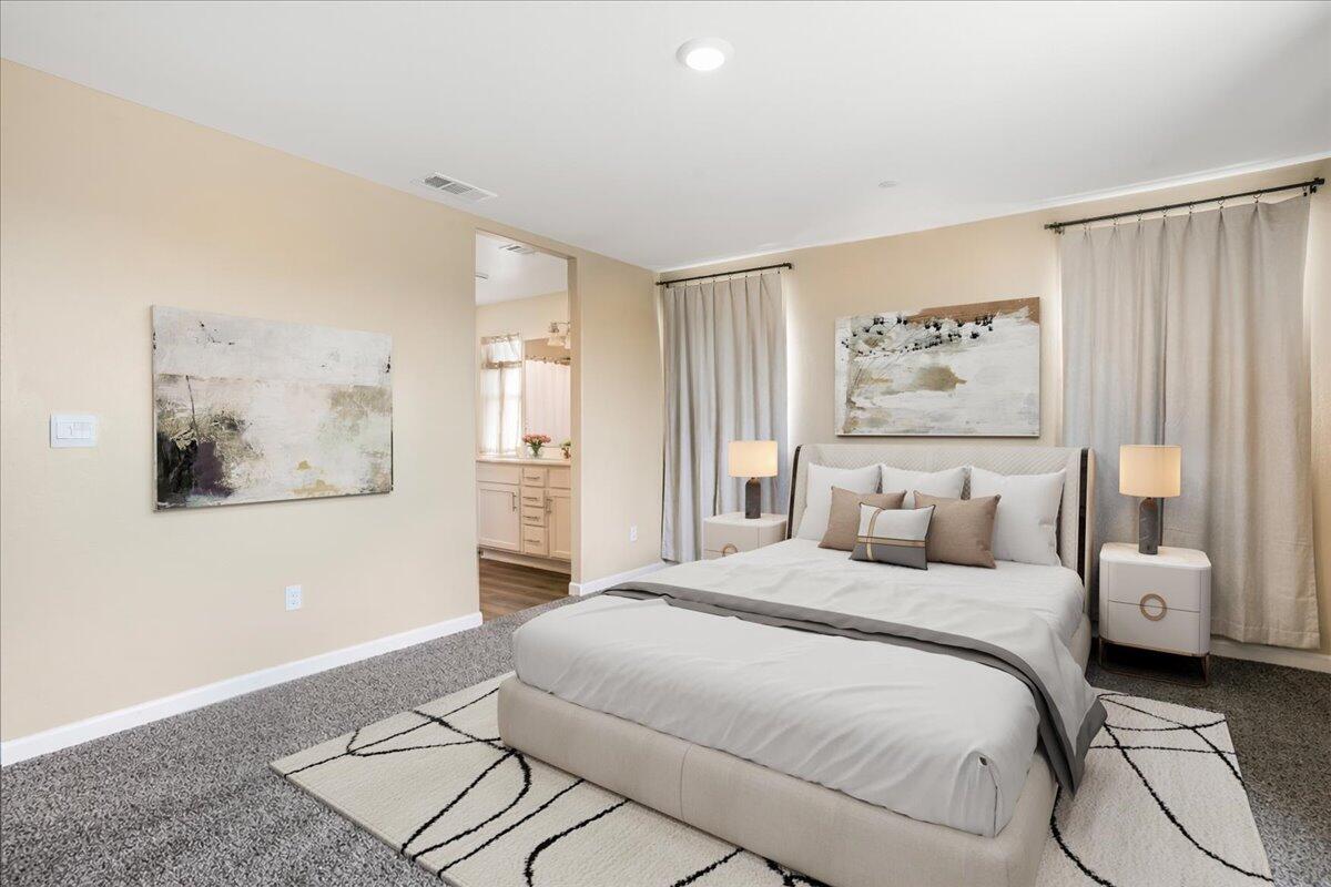 1048 Stonebridge Ave, Tulare, CA 93274