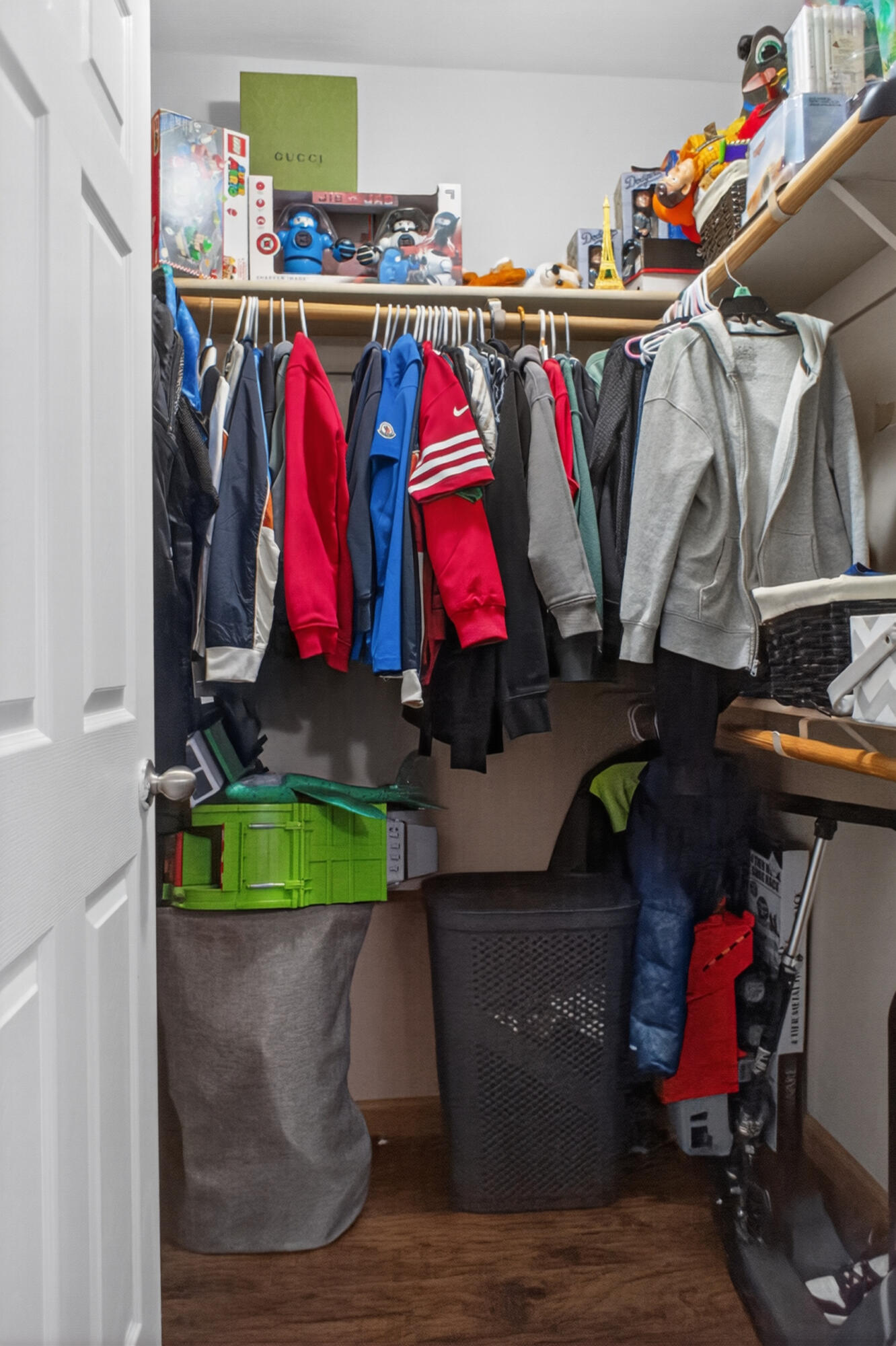 283 S Parkwest St, Porterville, CA 93257